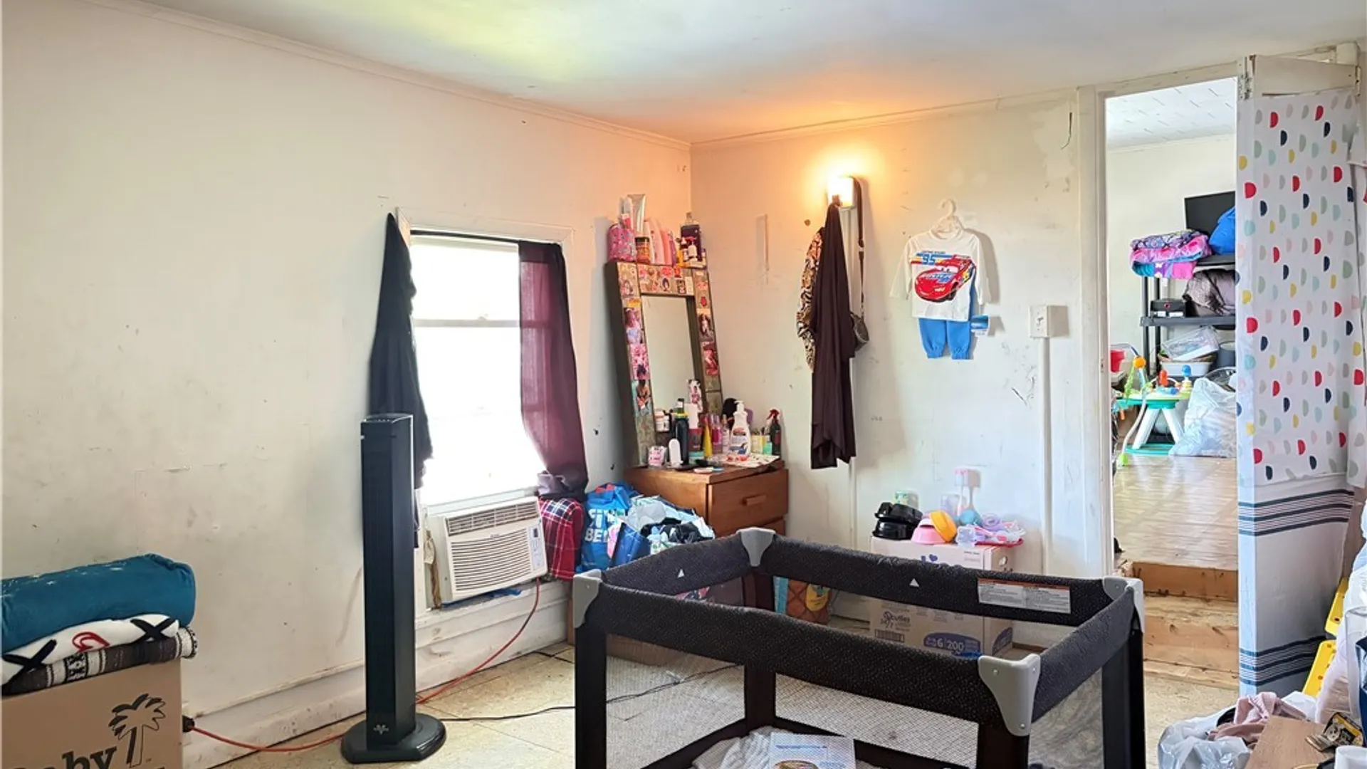 Property at 204 Saint Marks Avenue, Syracuse, NY 13204 28