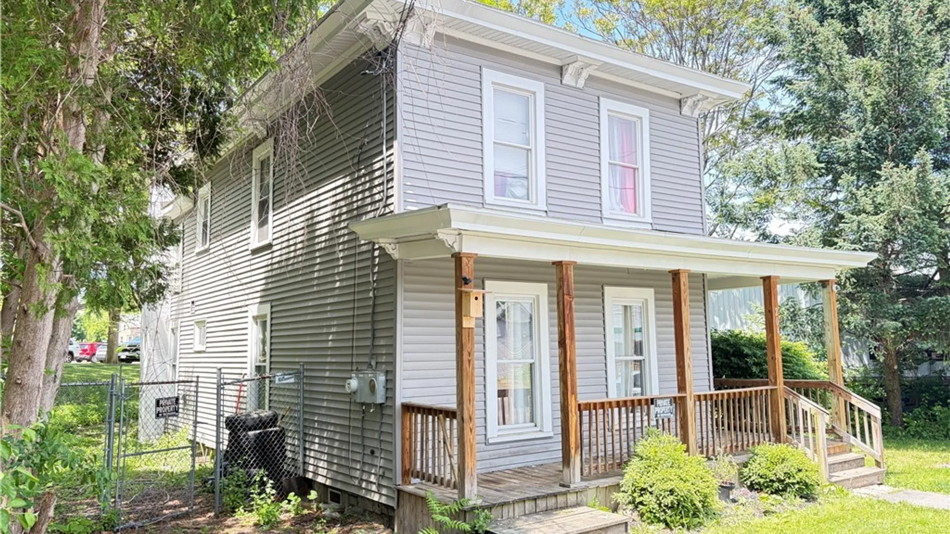 Property at 204 Saint Marks Avenue, Syracuse, NY 13204 4