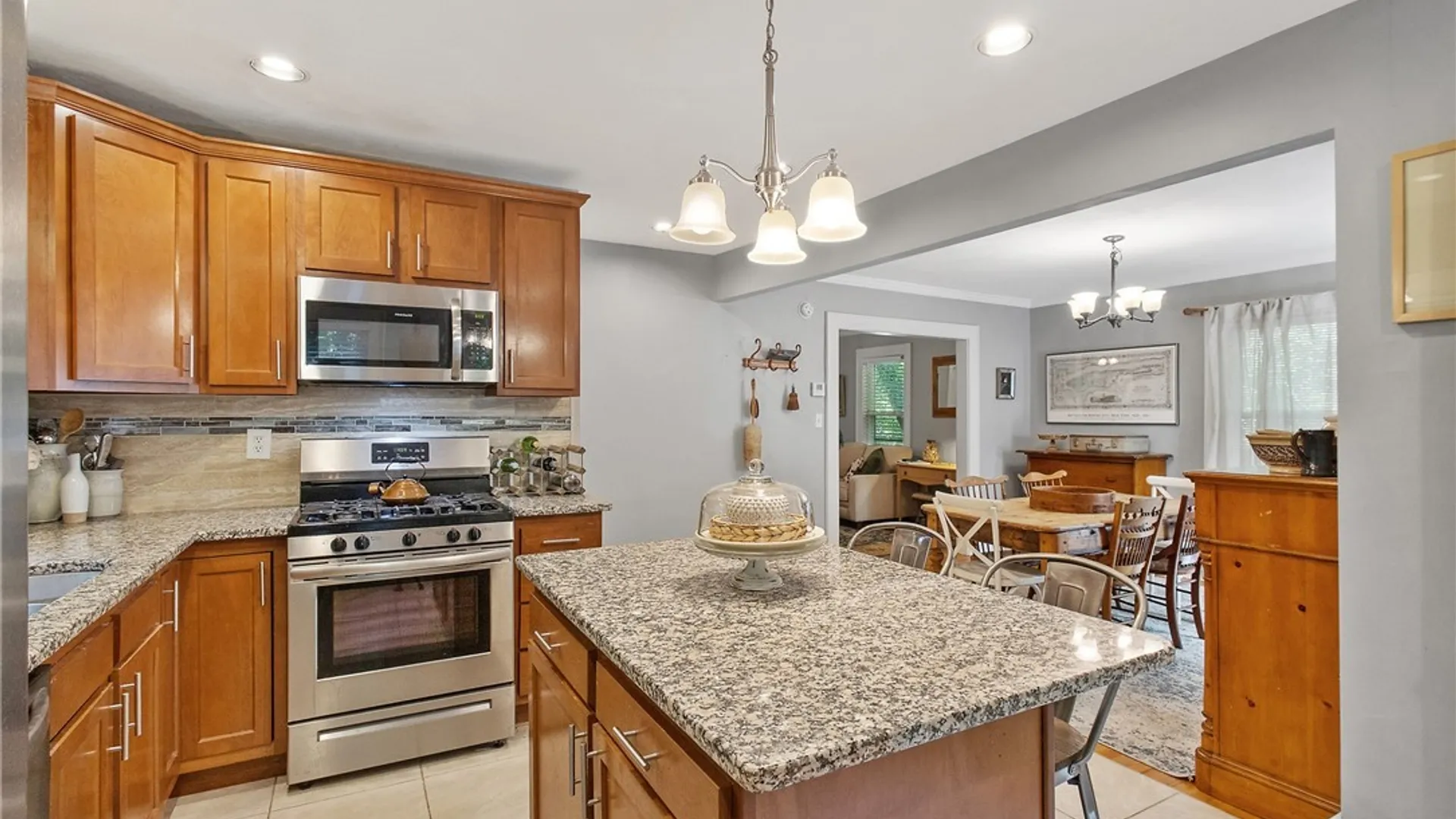 Property at 108 Huntington Road, Syracuse, NY 13219 18