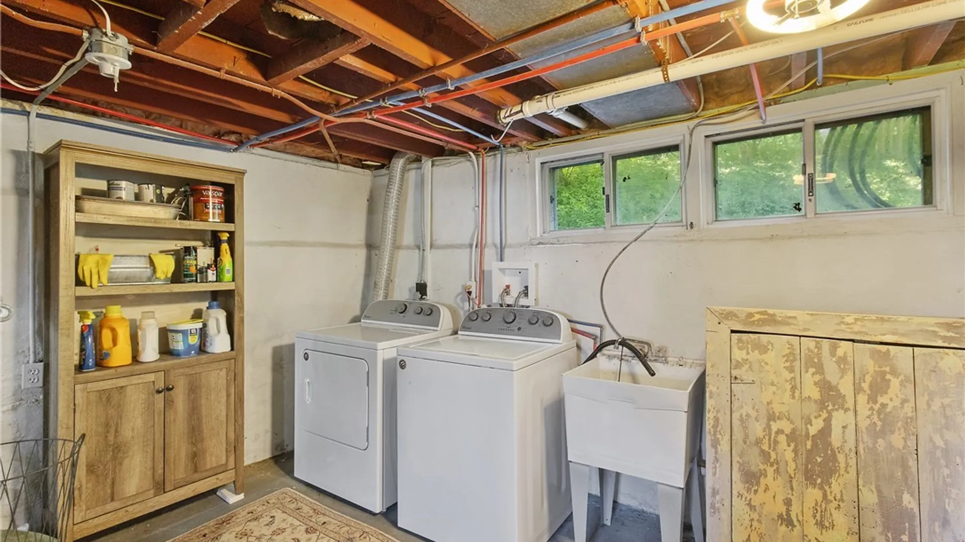 Property at 108 Huntington Road, Syracuse, NY 13219 34
