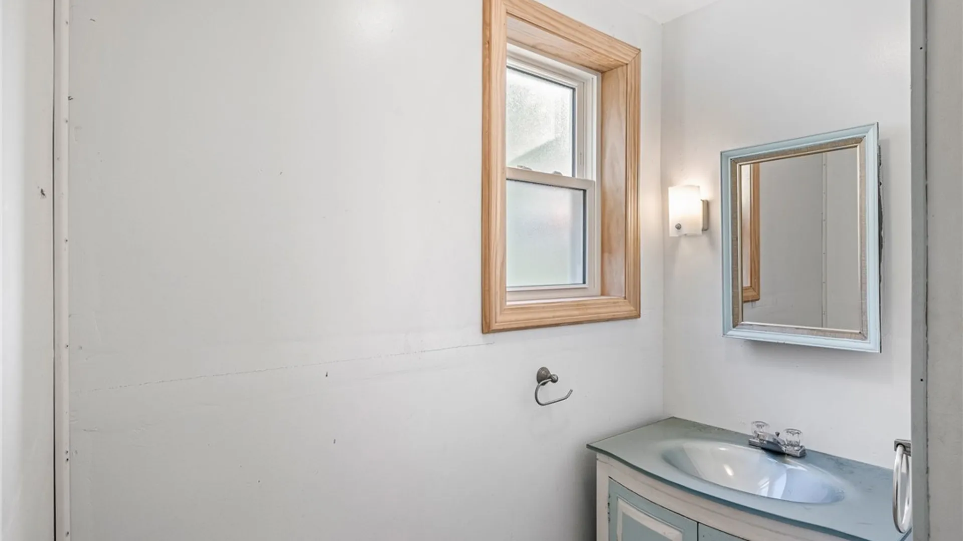 Property at 192 Baitz Avenue, Buffalo, NY 14206 16
