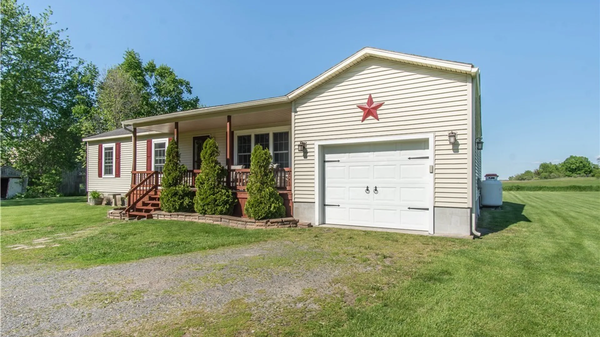 Property at 694 S James Street, Cape Vincent, NY 13618 2