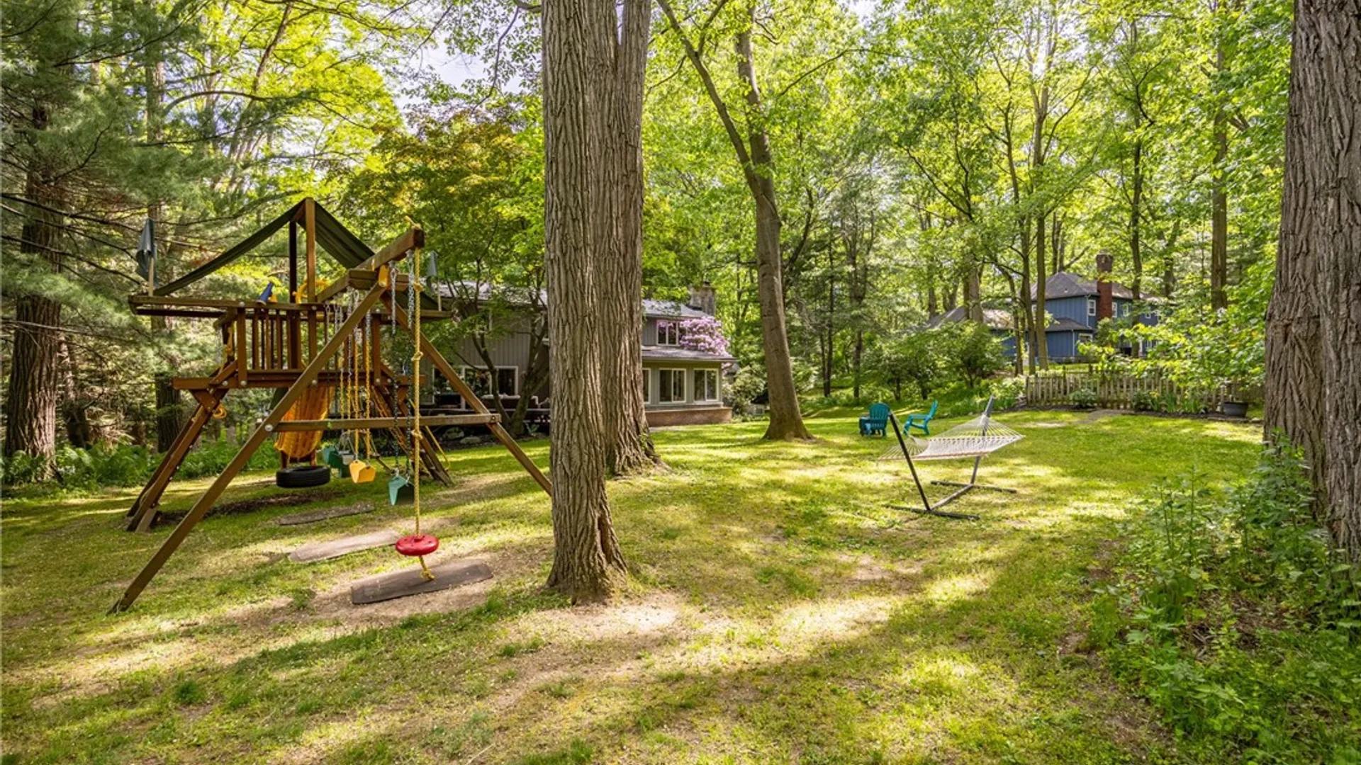 Property at 16 Great Oak Lane, Perinton, NY 14534 44