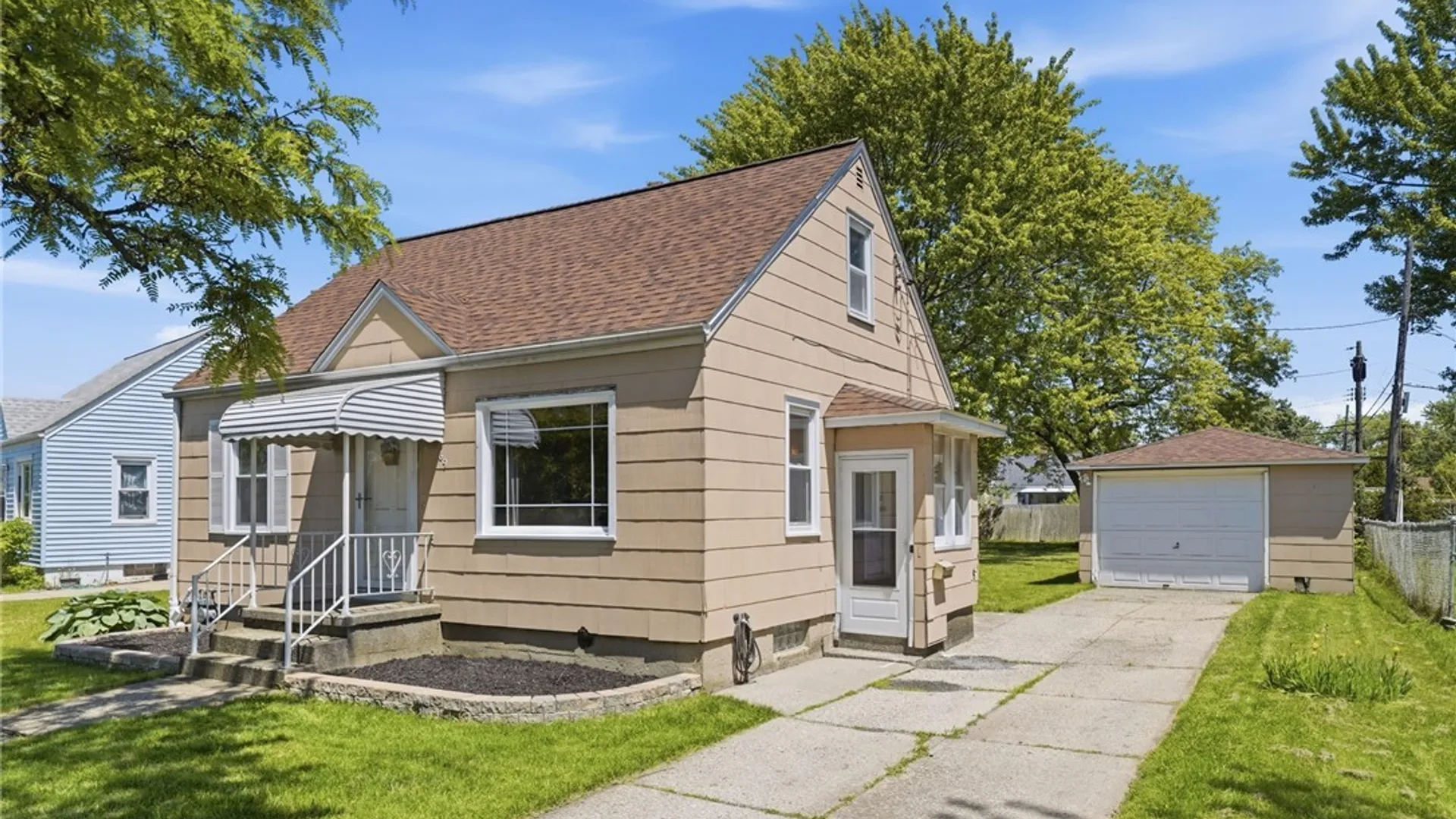 Property at 69 Lepeirs Drive, Tonawanda, NY 14150 4