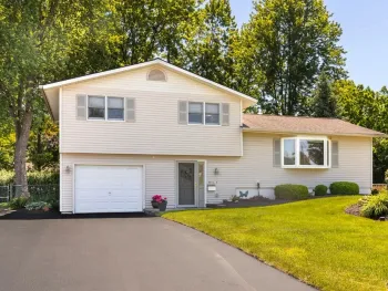 Property at 4872 Juneway Drive, Salina, NY 13088