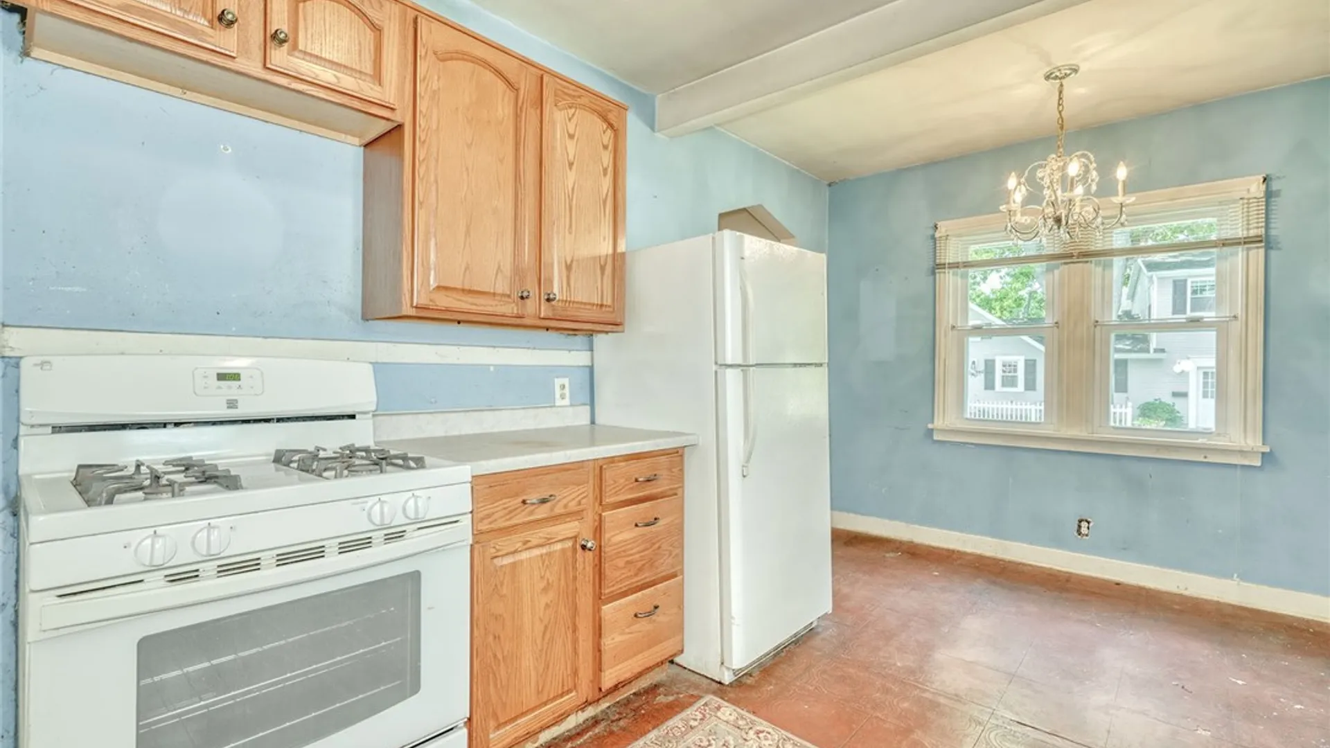 Property at 166 Pleasant Avenue, Irondequoit, NY 14622 17