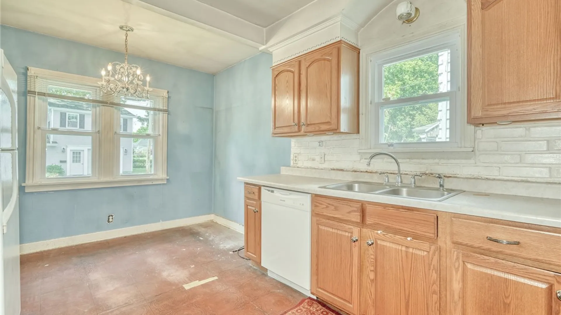 Property at 166 Pleasant Avenue, Irondequoit, NY 14622 18