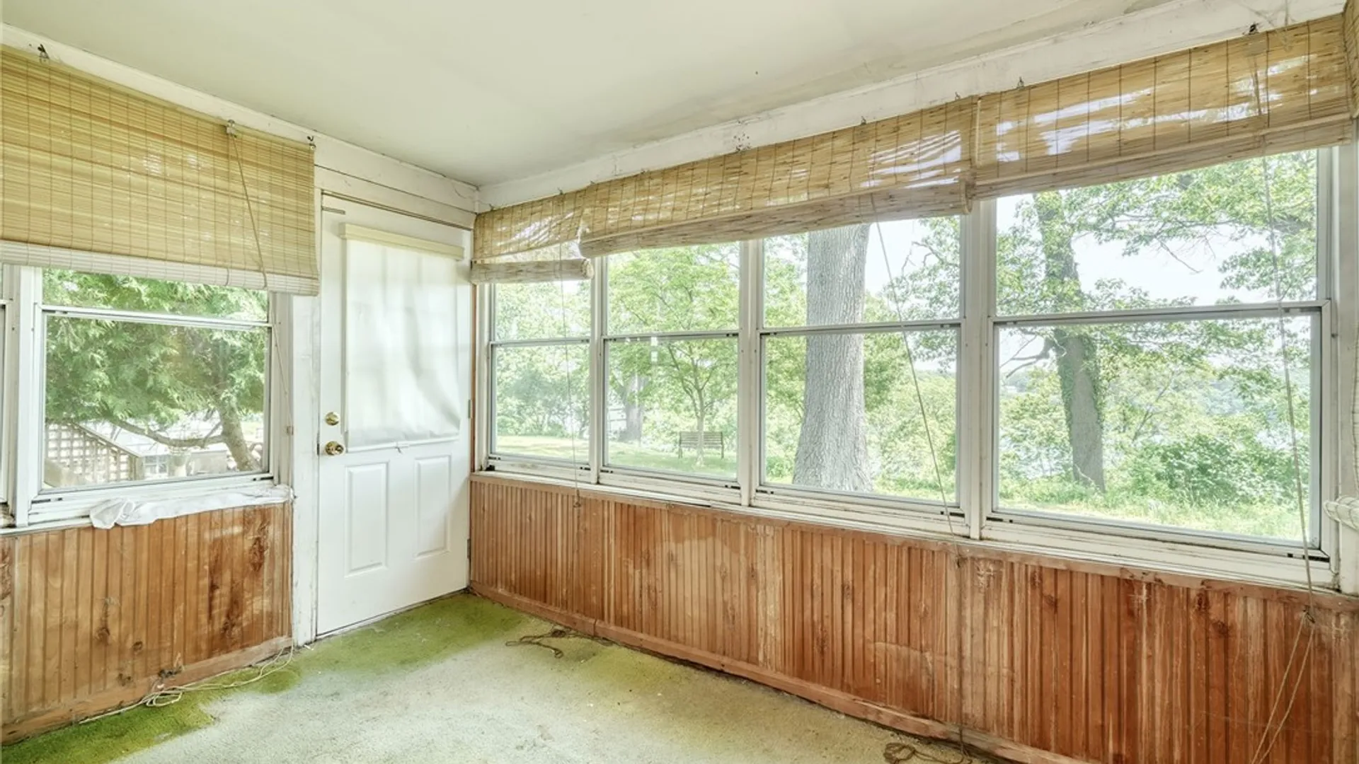 Property at 166 Pleasant Avenue, Irondequoit, NY 14622 28