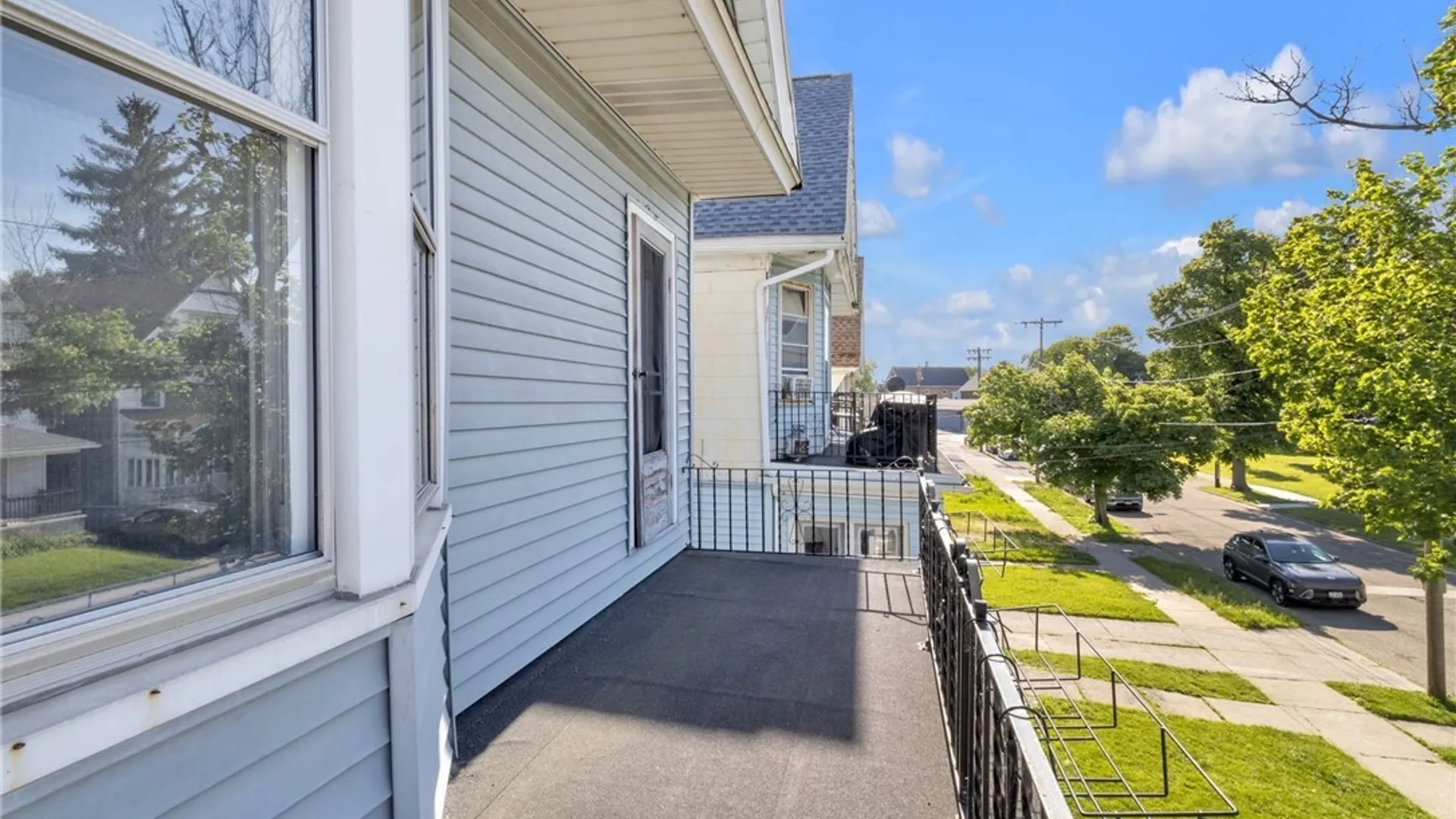 Property at 27 Como Avenue, Buffalo, NY 14220 34