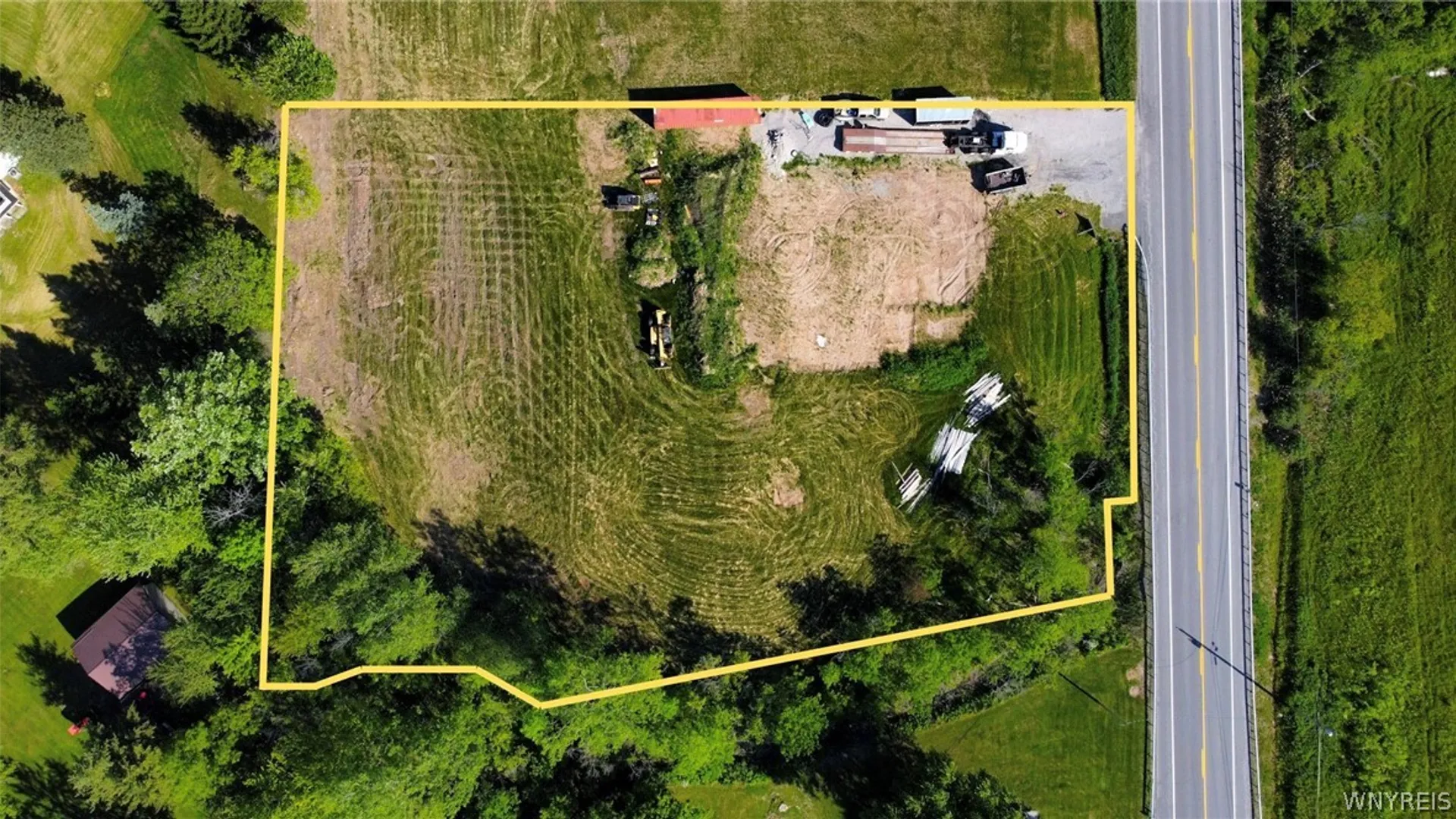 Property at 5589 Stone Road, Lockport Town, NY 14094 2