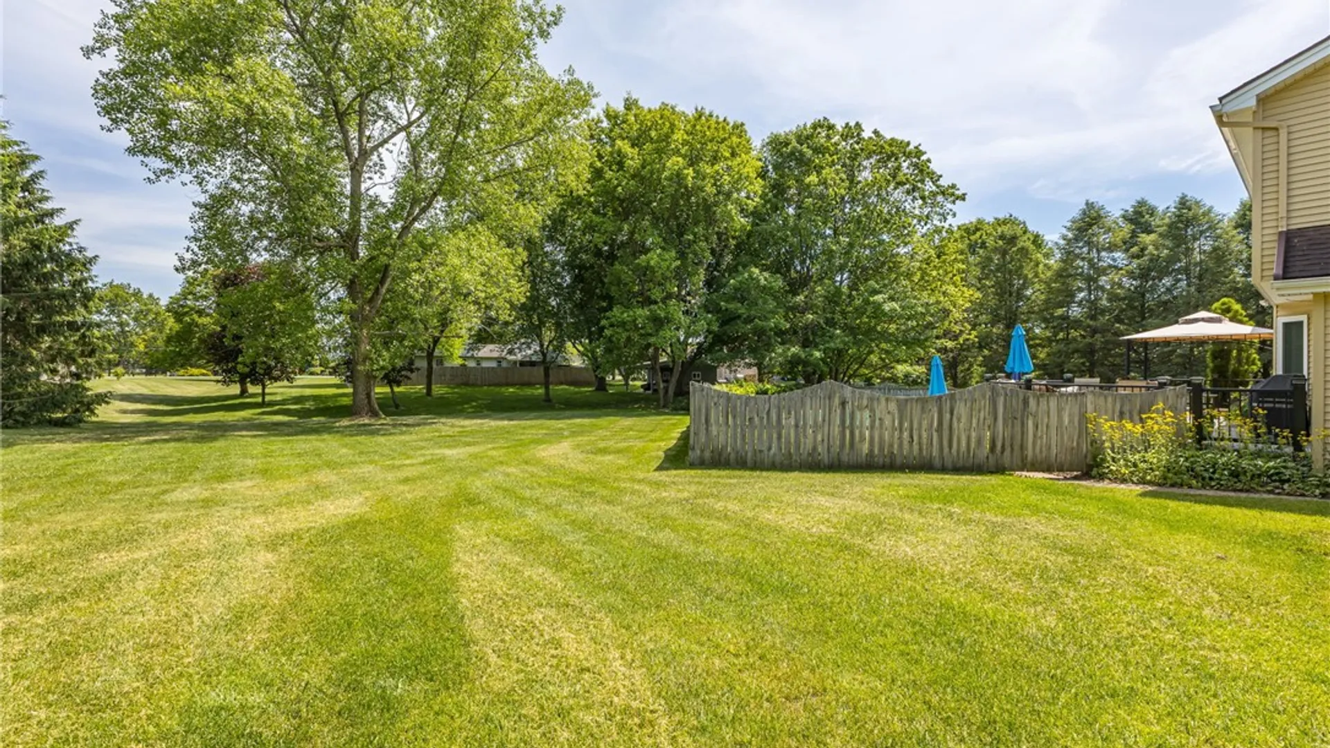 Property at 9 Rolling Plains, Mendon, NY 14472 45
