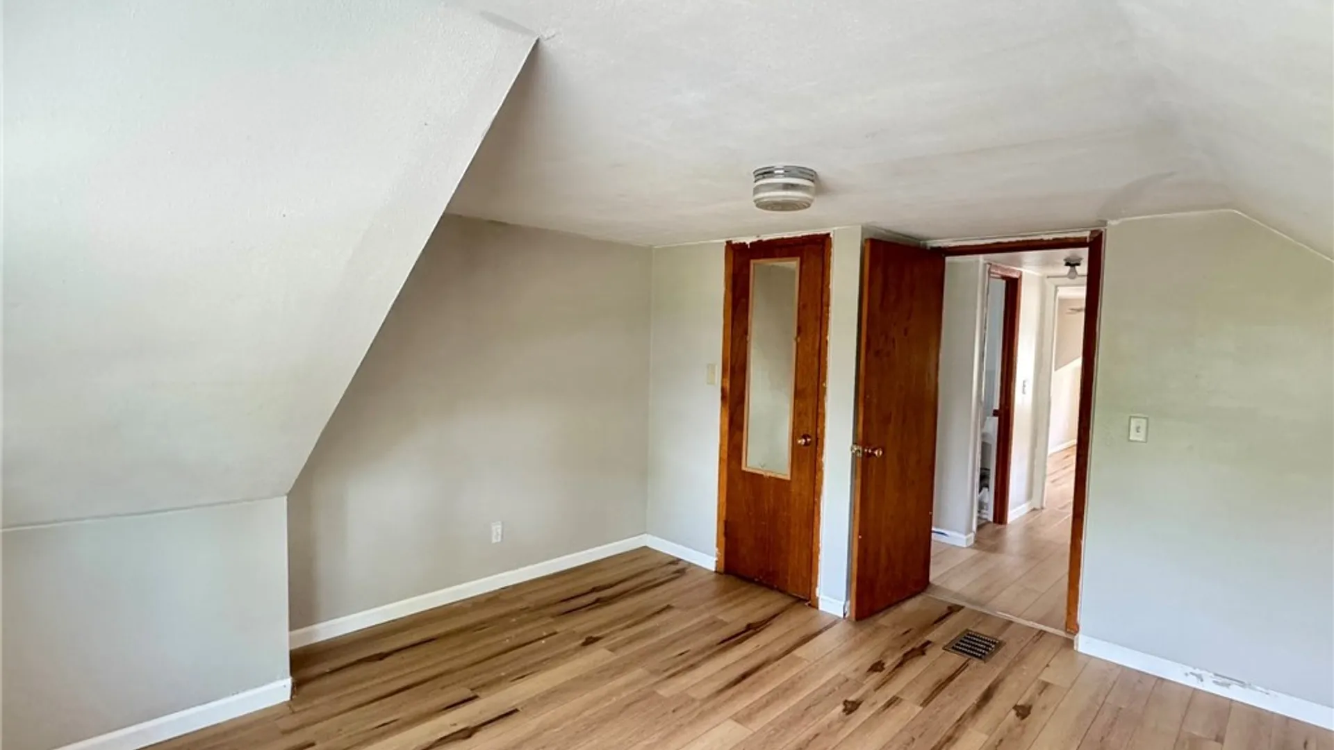Property at 119 Merrill Street, Syracuse, NY 13208 26