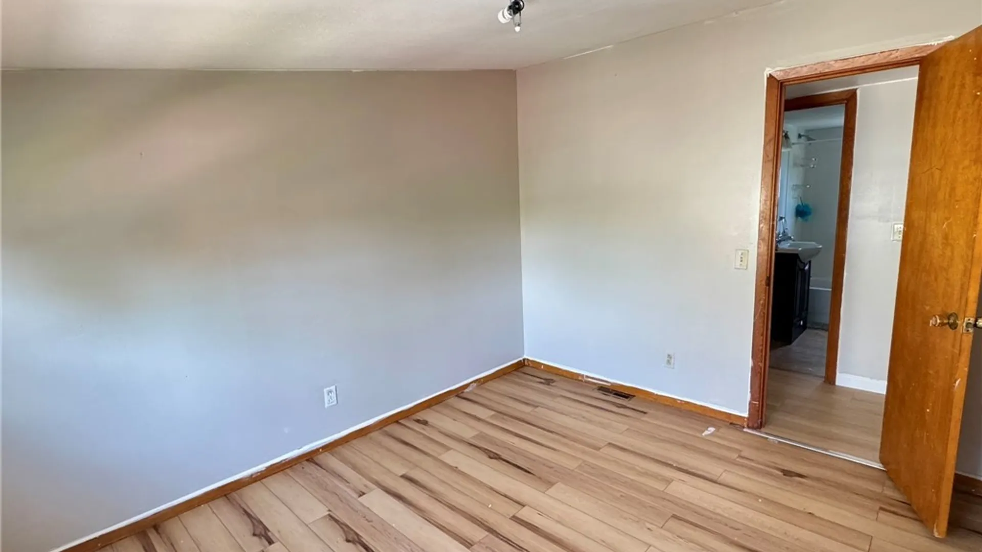 Property at 119 Merrill Street, Syracuse, NY 13208 28