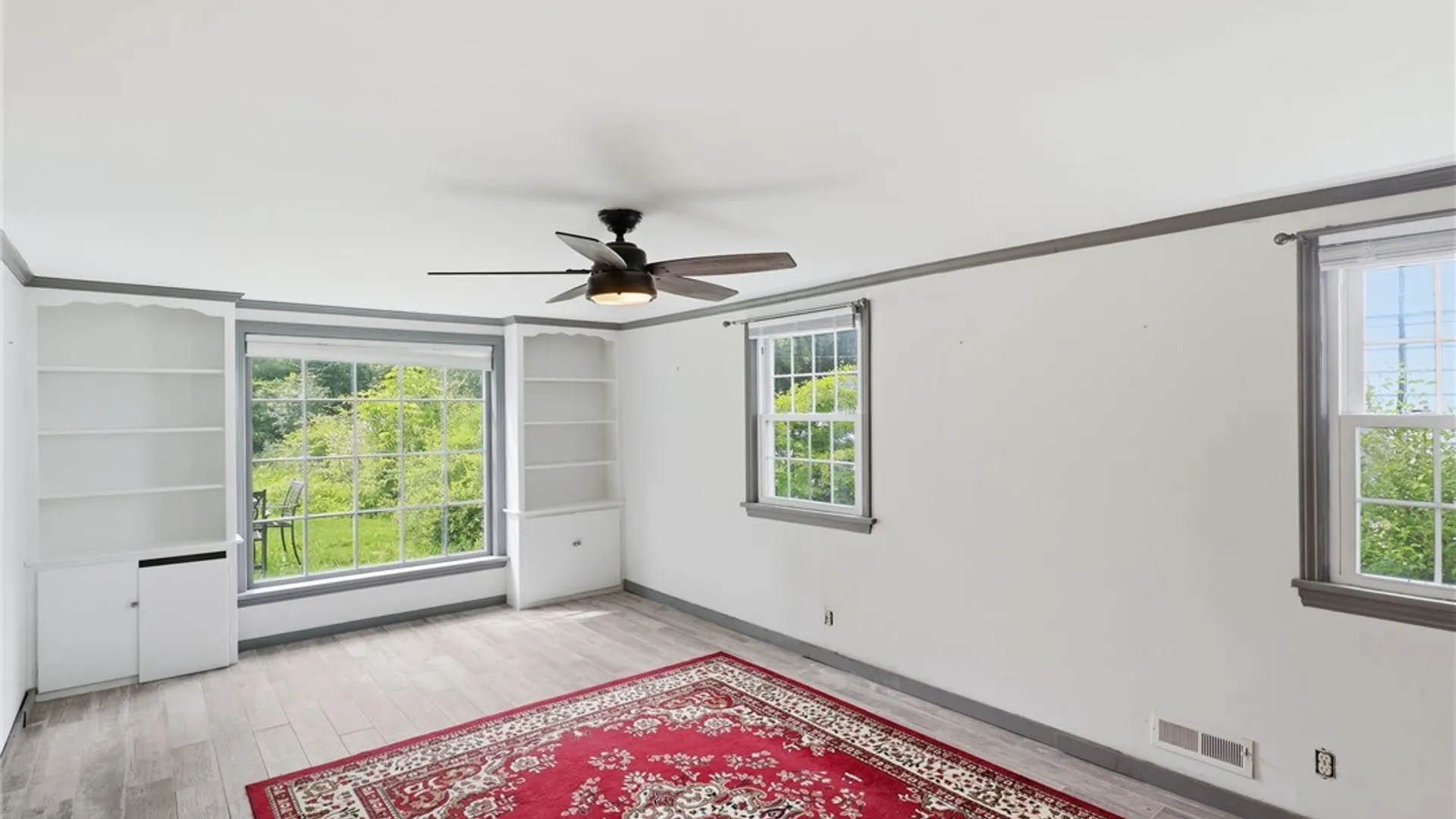 Property at 135 Glen Ellyn, Brighton, NY 14618 13
