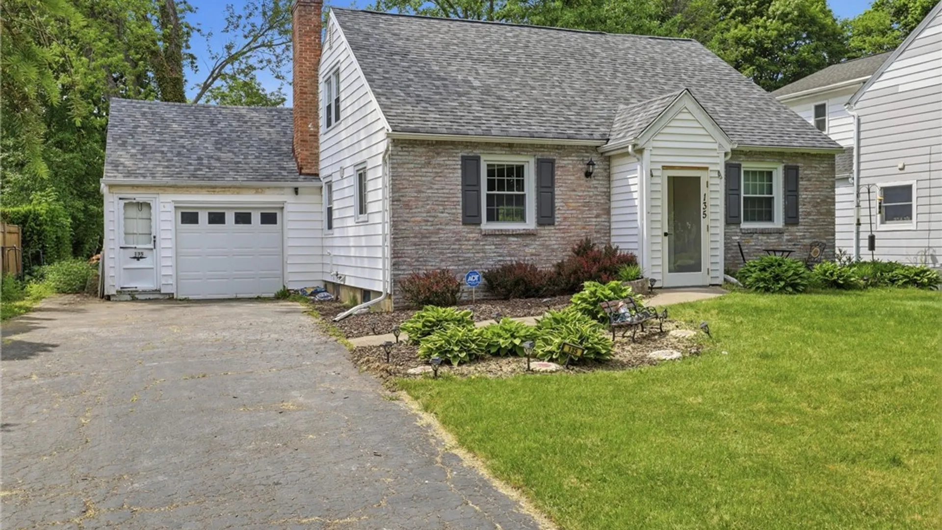 Property at 135 Glen Ellyn, Brighton, NY 14618 3