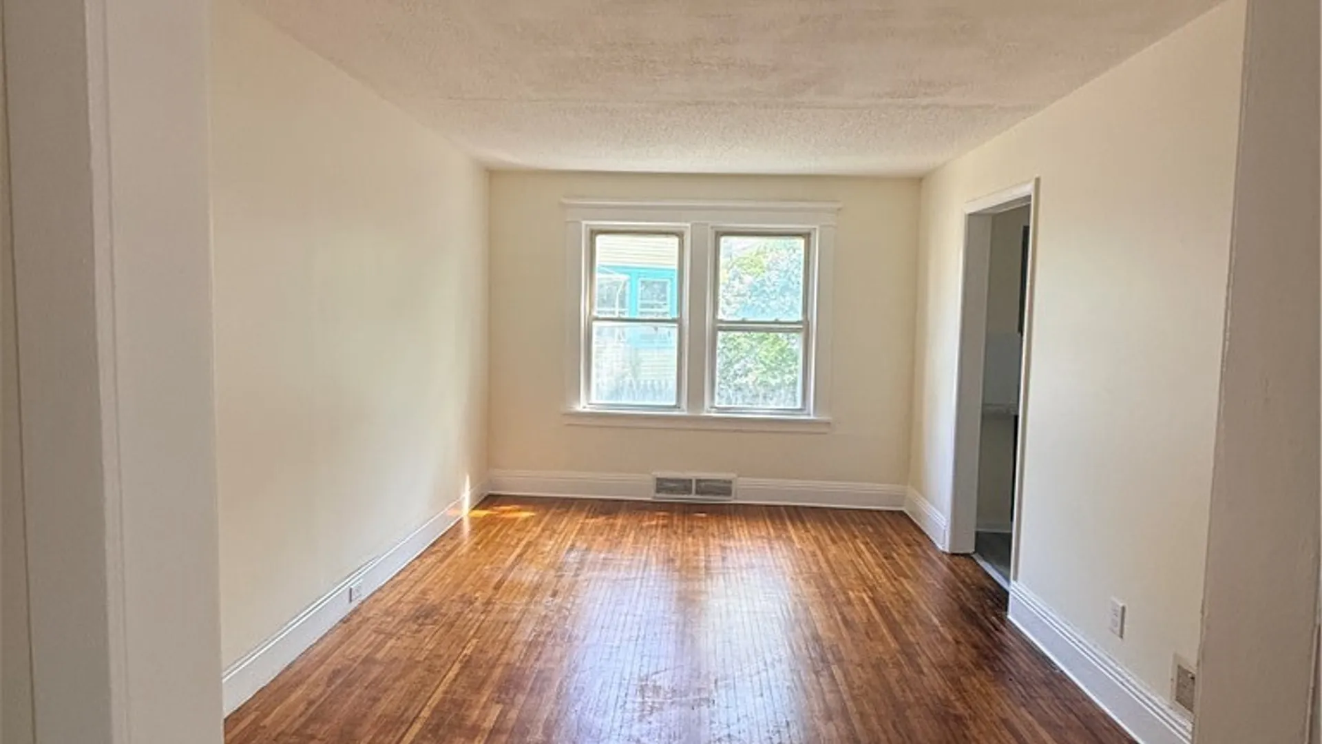 Property at 43 Midway Avenue, Buffalo, NY 14215 11