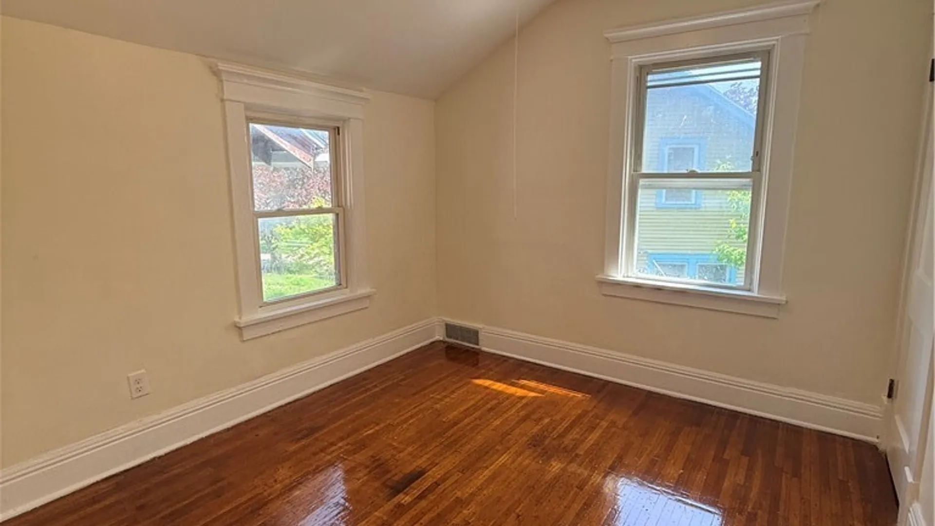 Property at 43 Midway Avenue, Buffalo, NY 14215 20