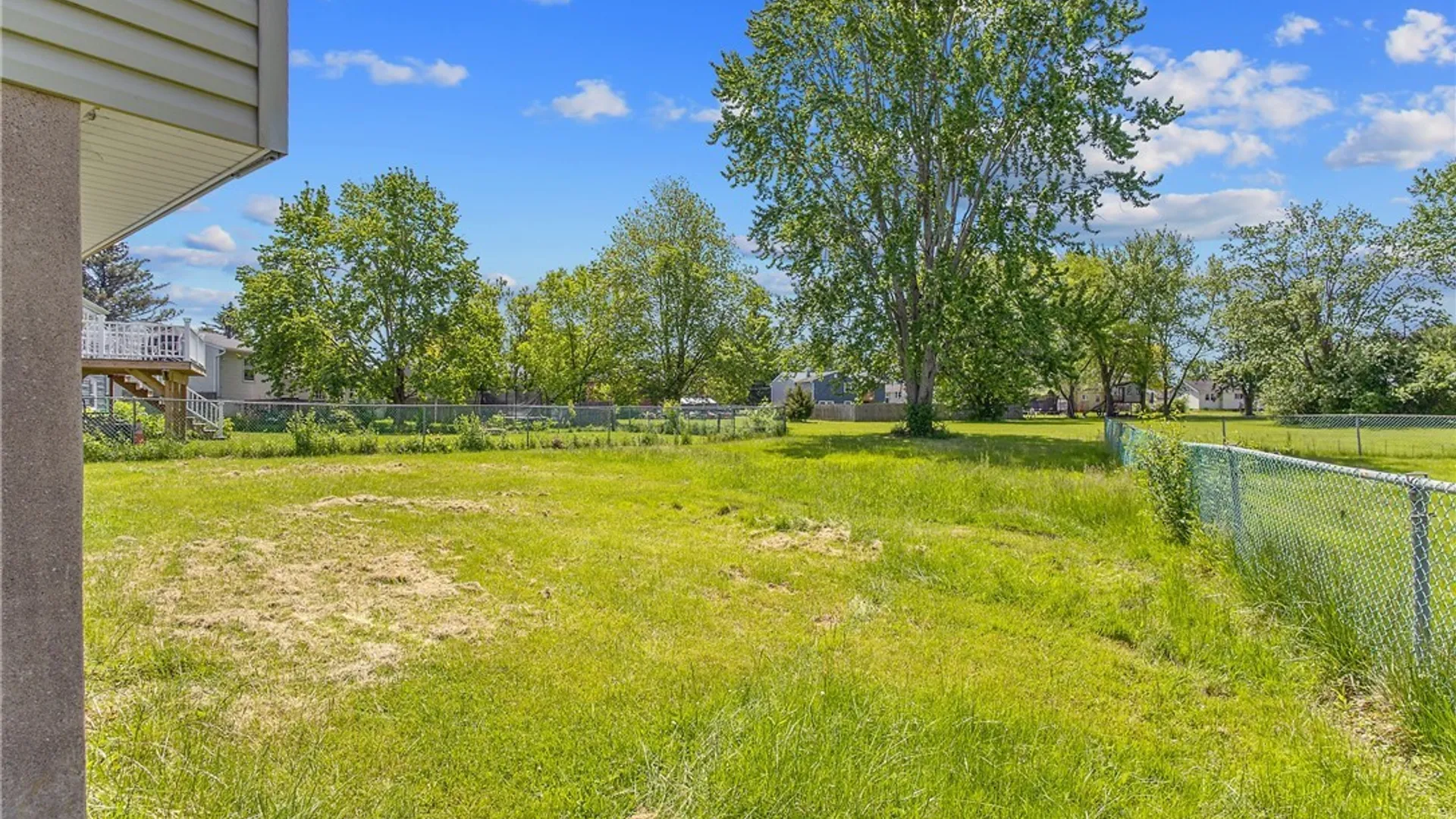Property at 8256 Elaine Circle, Clay, NY 13090 29