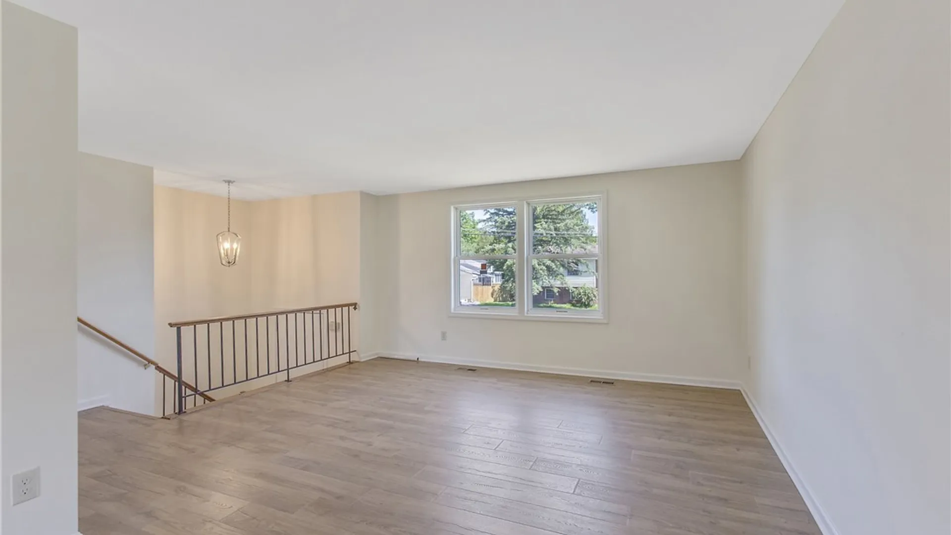 Property at 8256 Elaine Circle, Clay, NY 13090 3