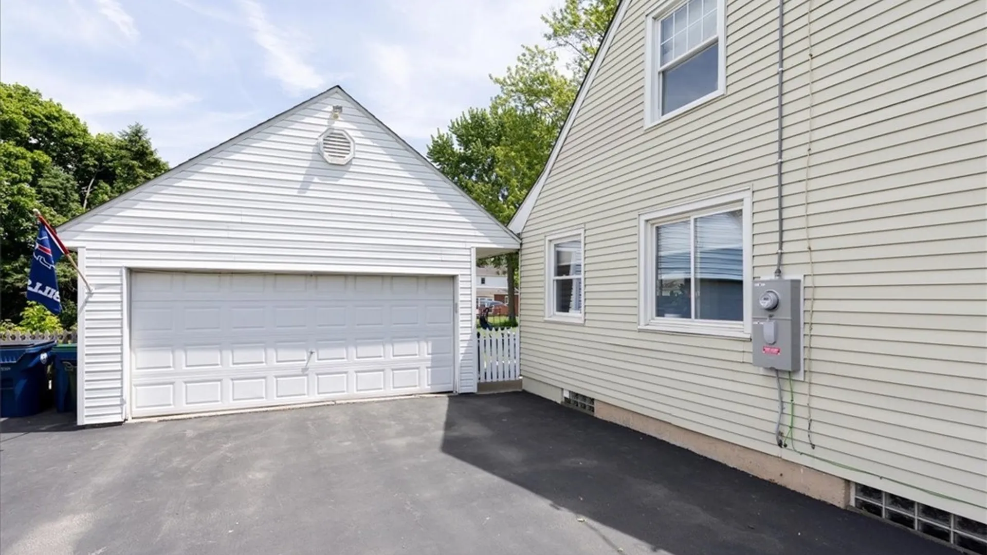 Property at 155 N Autumn Street, Amherst, NY 14221 27