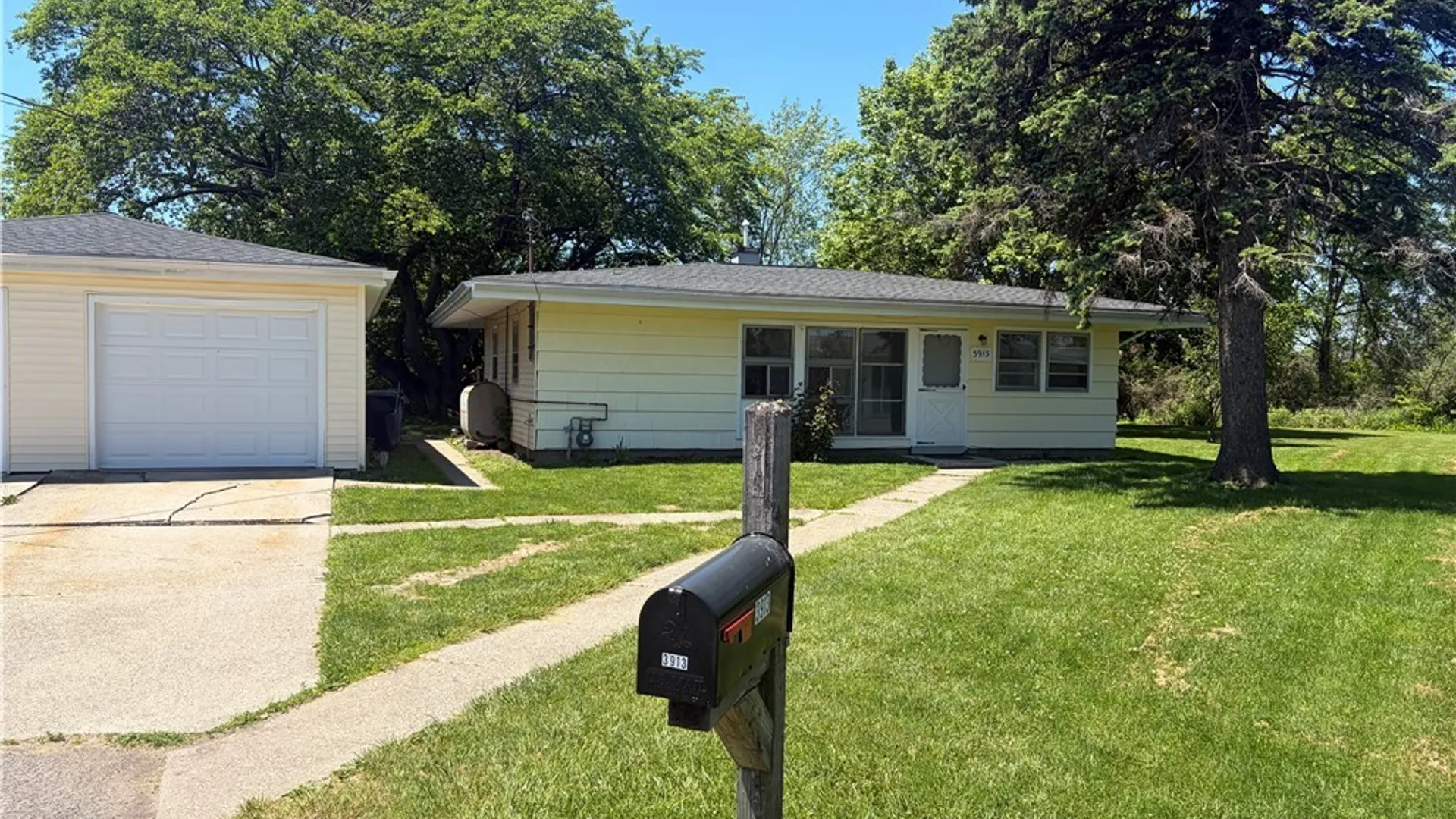 Property at 3913 Fair Court, Cambria, NY 14132 2