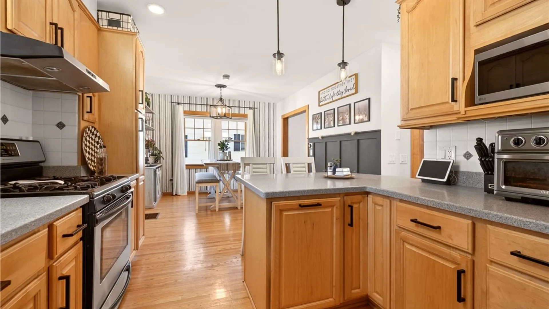Property at 45 Lake Terrace, Irondequoit, NY 14617 17