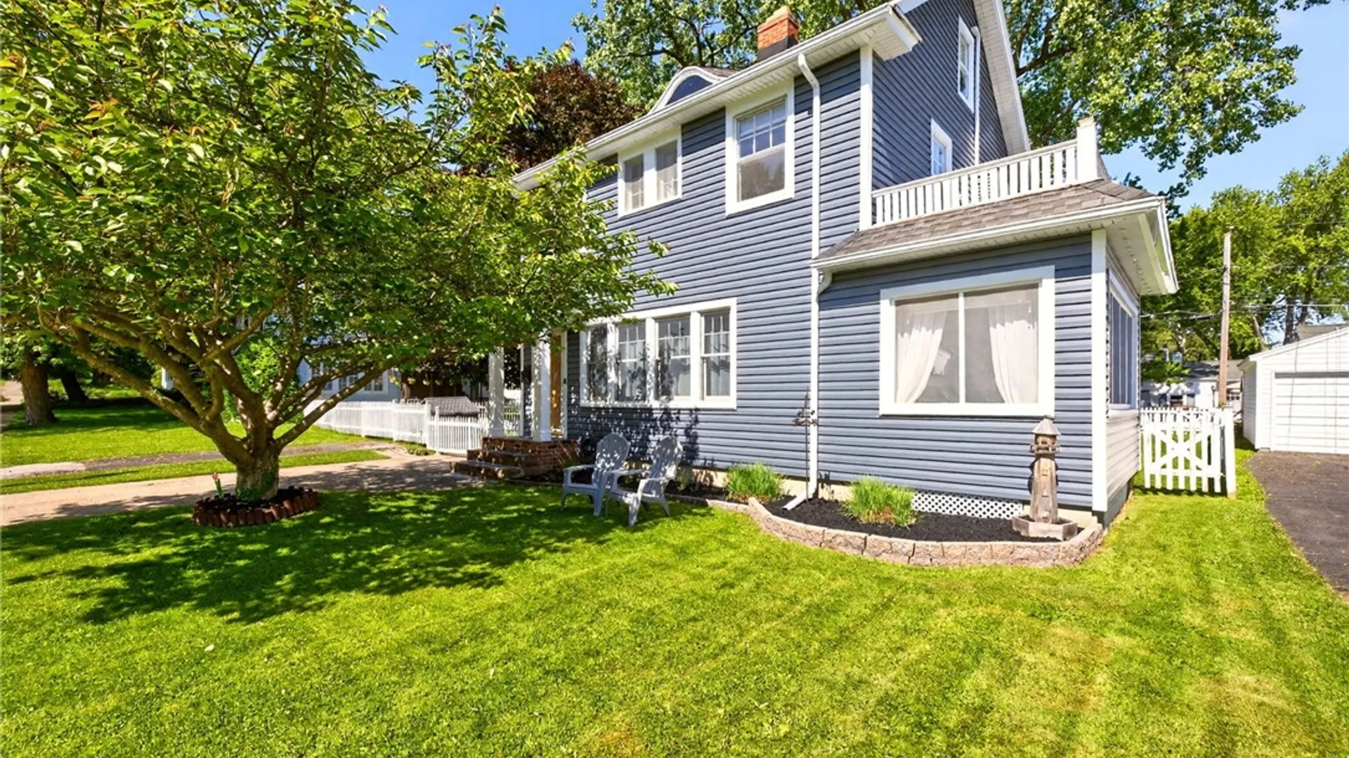 Property at 45 Lake Terrace, Irondequoit, NY 14617 2