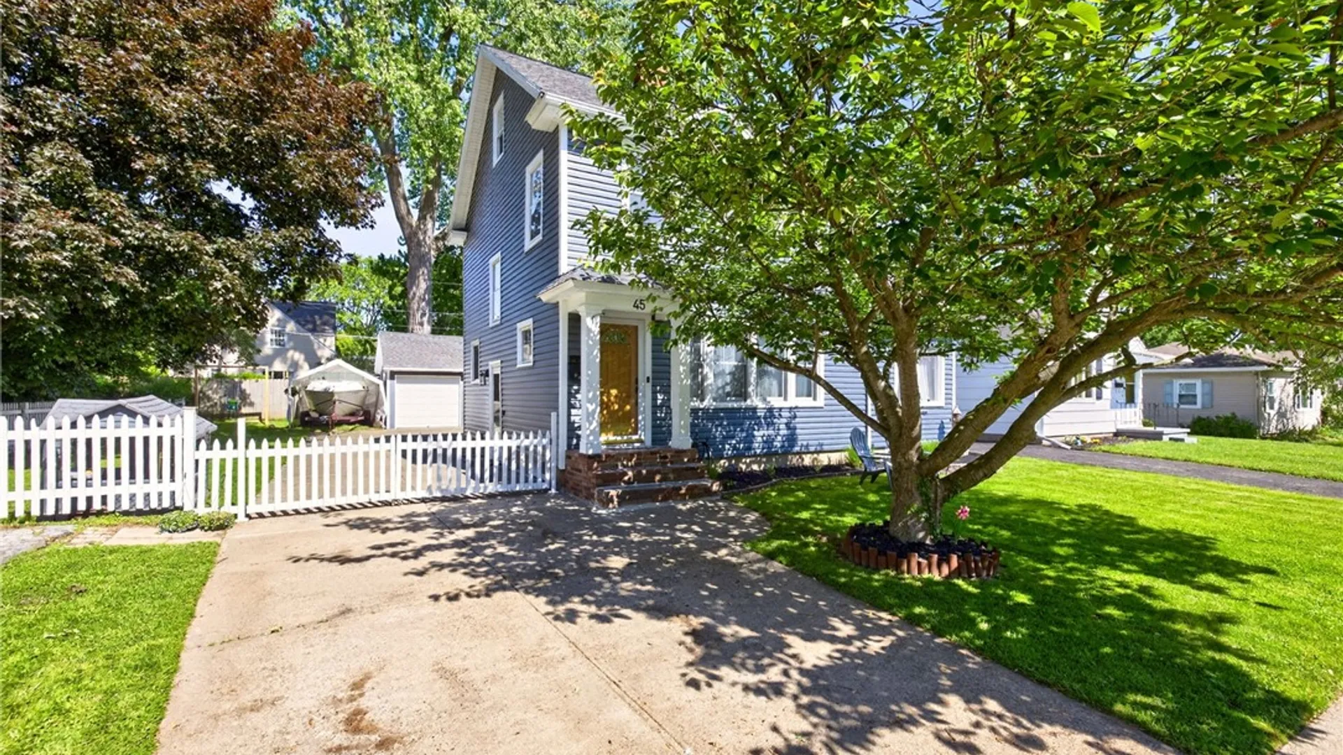 Property at 45 Lake Terrace, Irondequoit, NY 14617 3