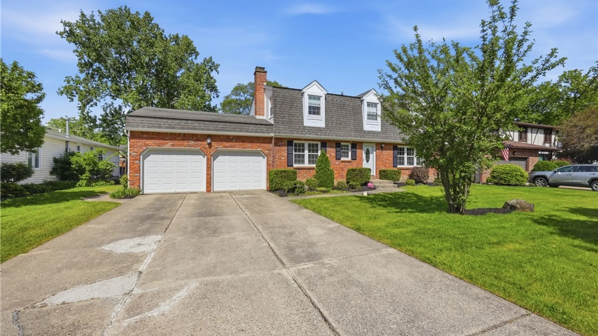 Property at 85 Heritage Road, Amherst, NY 14221 2