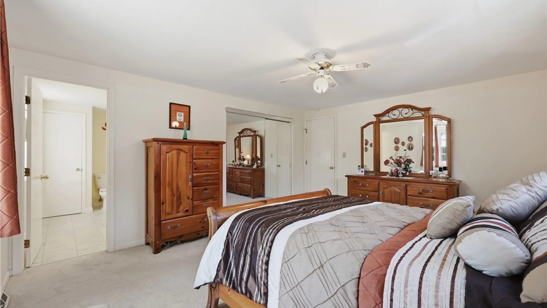 Property at 85 Heritage Road, Amherst, NY 14221 30