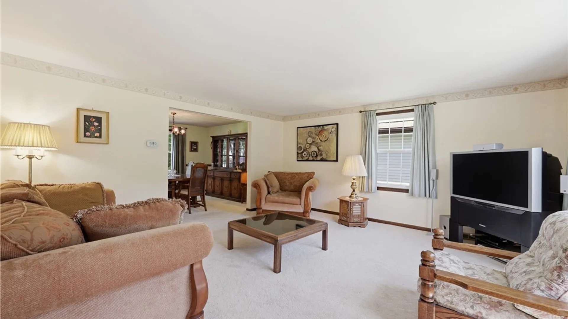 Property at 85 Heritage Road, Amherst, NY 14221 4