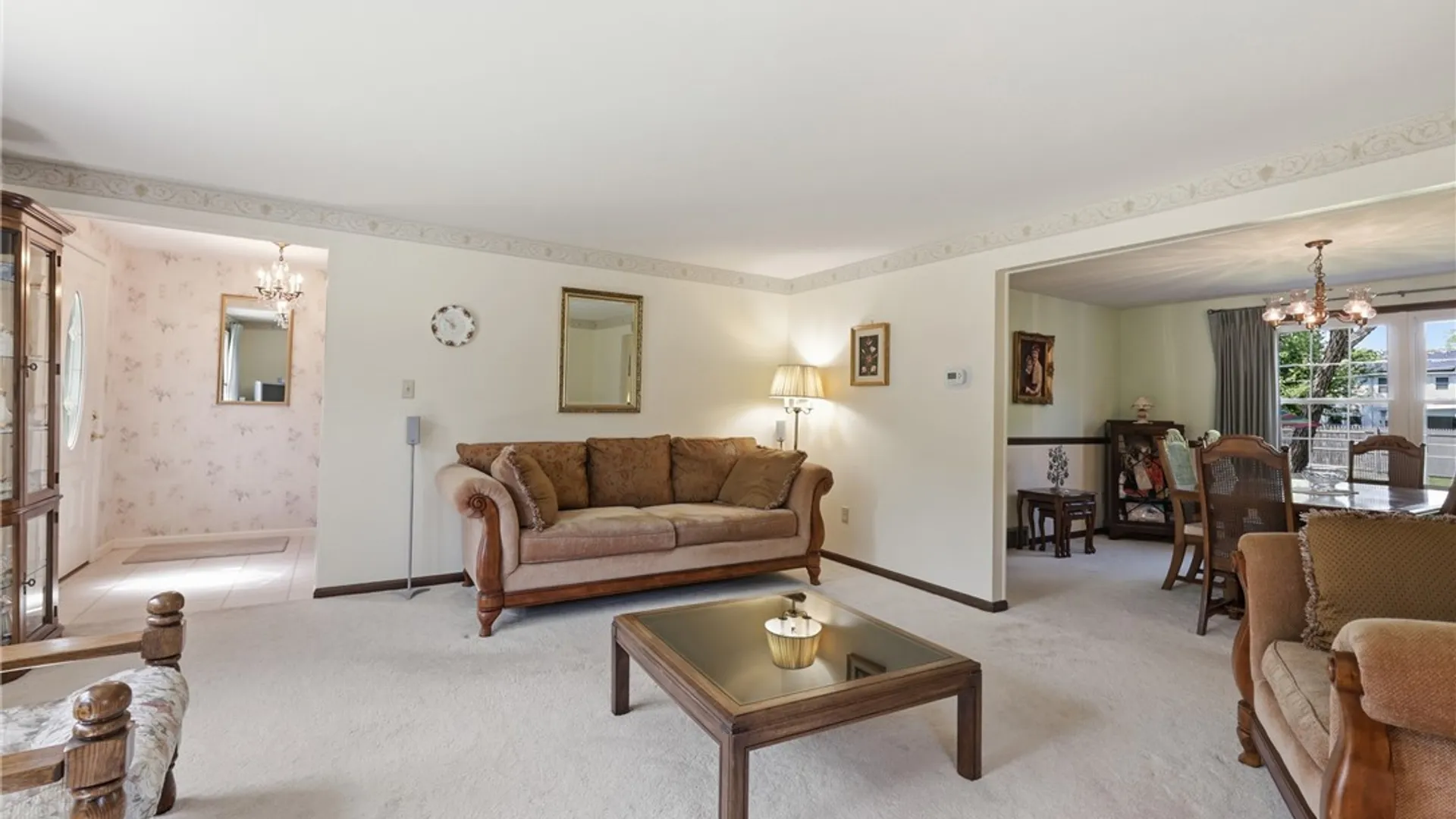 Property at 85 Heritage Road, Amherst, NY 14221 5