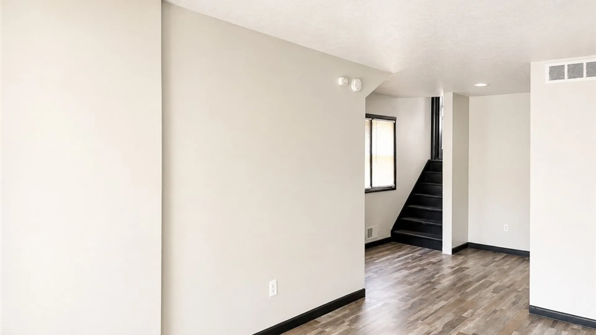 Property at 35 Weld Street, Rochester, NY 14605 3