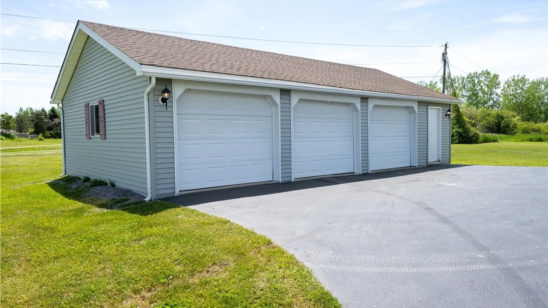 Property at 1910 French Road, Bennington, NY 14167 6