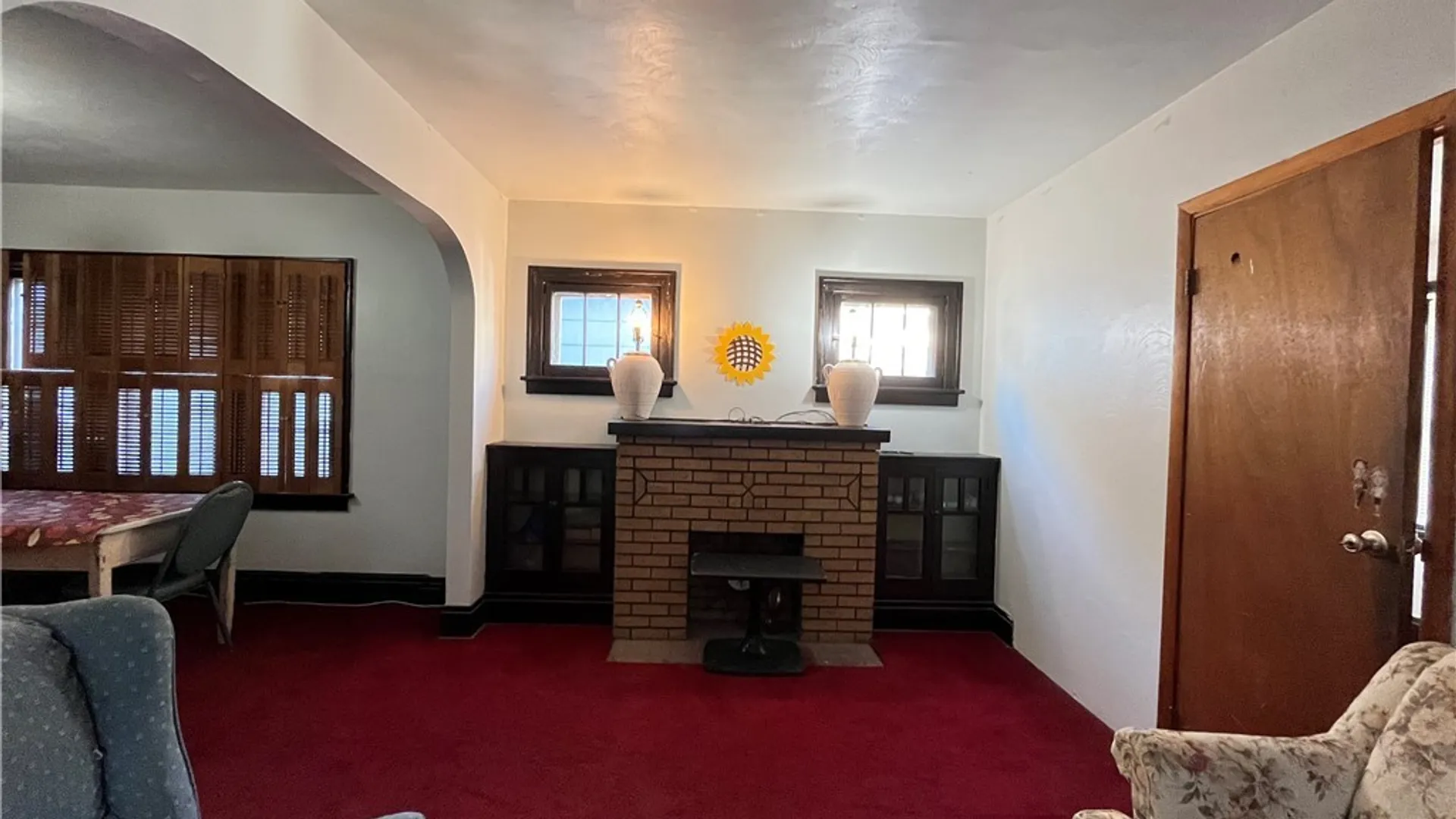 Property at 375 Winspear Avenue, Buffalo, NY 14215 4