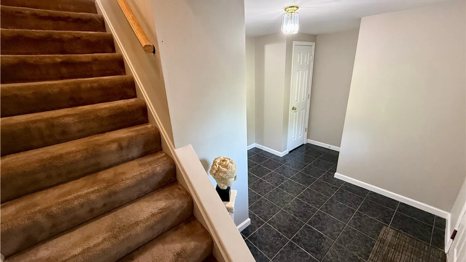 Property at 8135 Crimson Circle, Clay, NY 13041 20