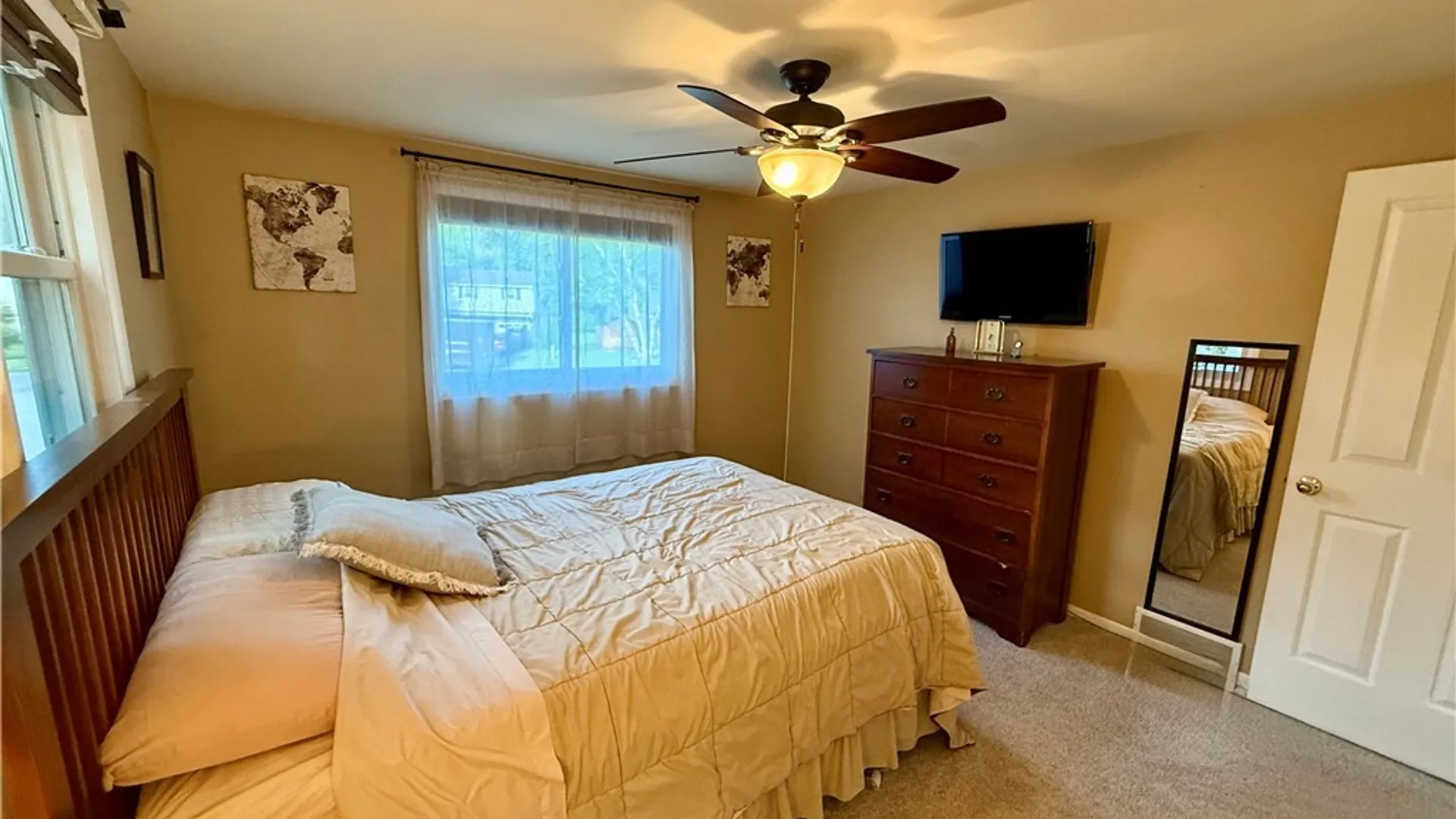 Property at 8135 Crimson Circle, Clay, NY 13041 38