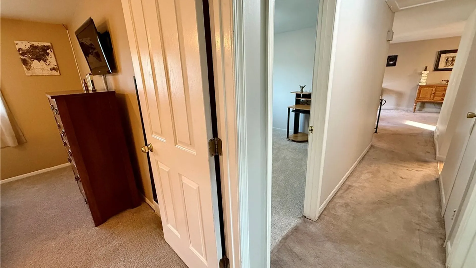 Property at 8135 Crimson Circle, Clay, NY 13041 41