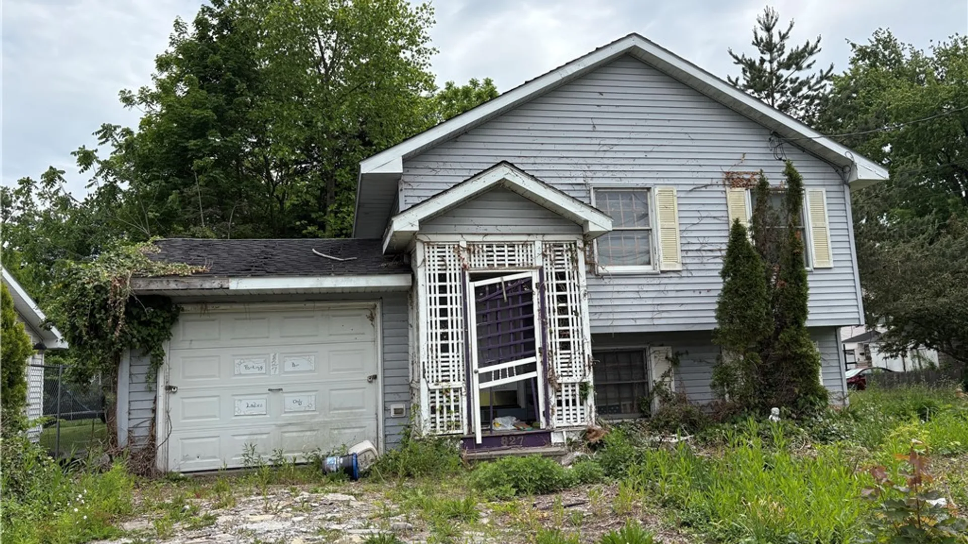 Property at 827 Tallman Street, Syracuse, NY 13204 2