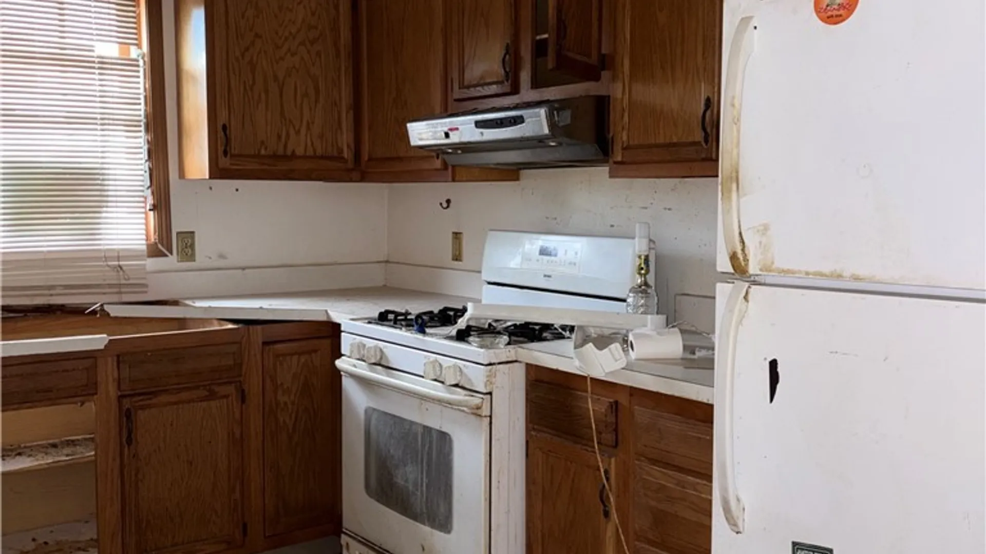 Property at 827 Tallman Street, Syracuse, NY 13204 9