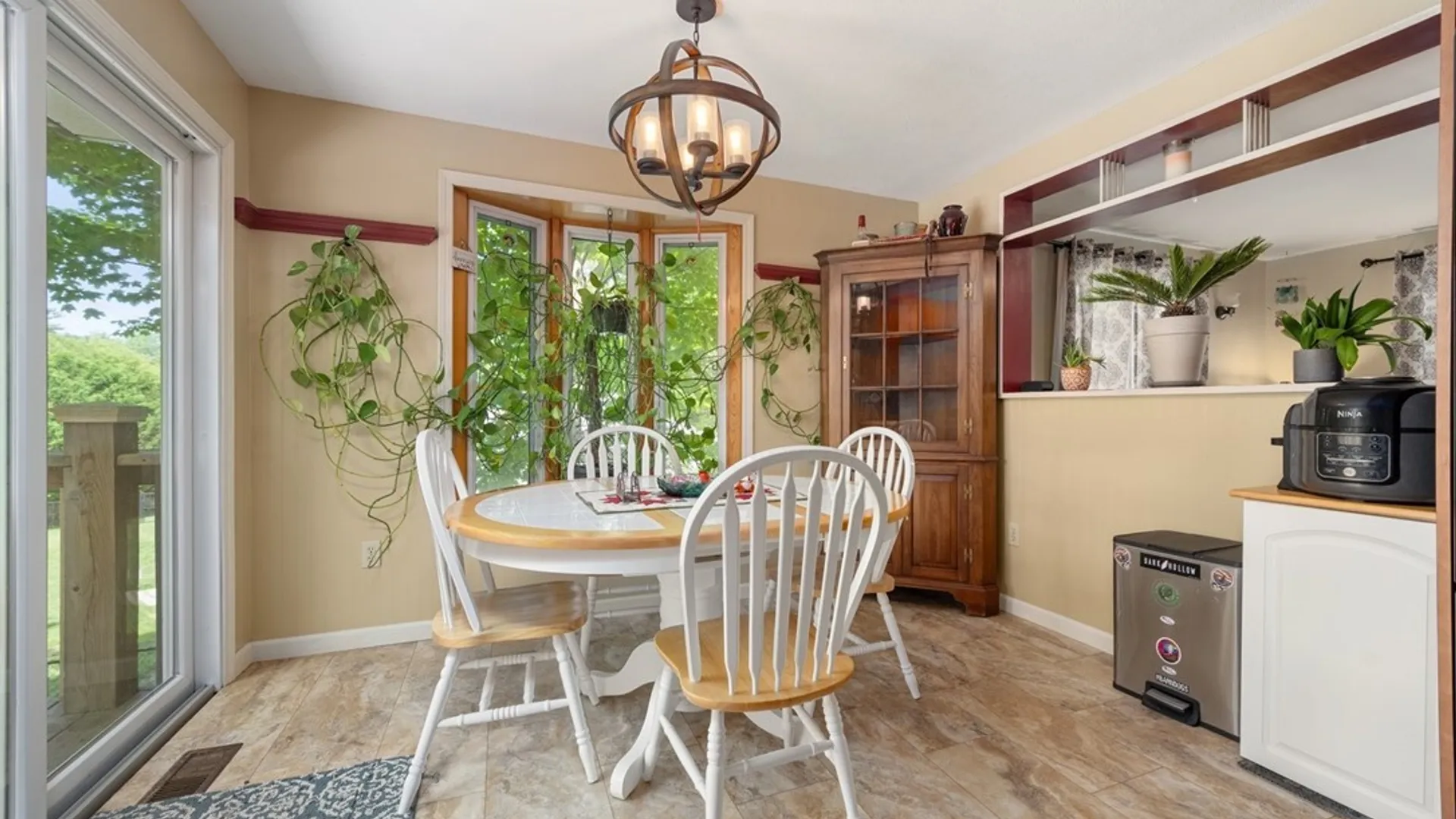 Property at 12 Shady Lane, Camillus, NY 13219 13