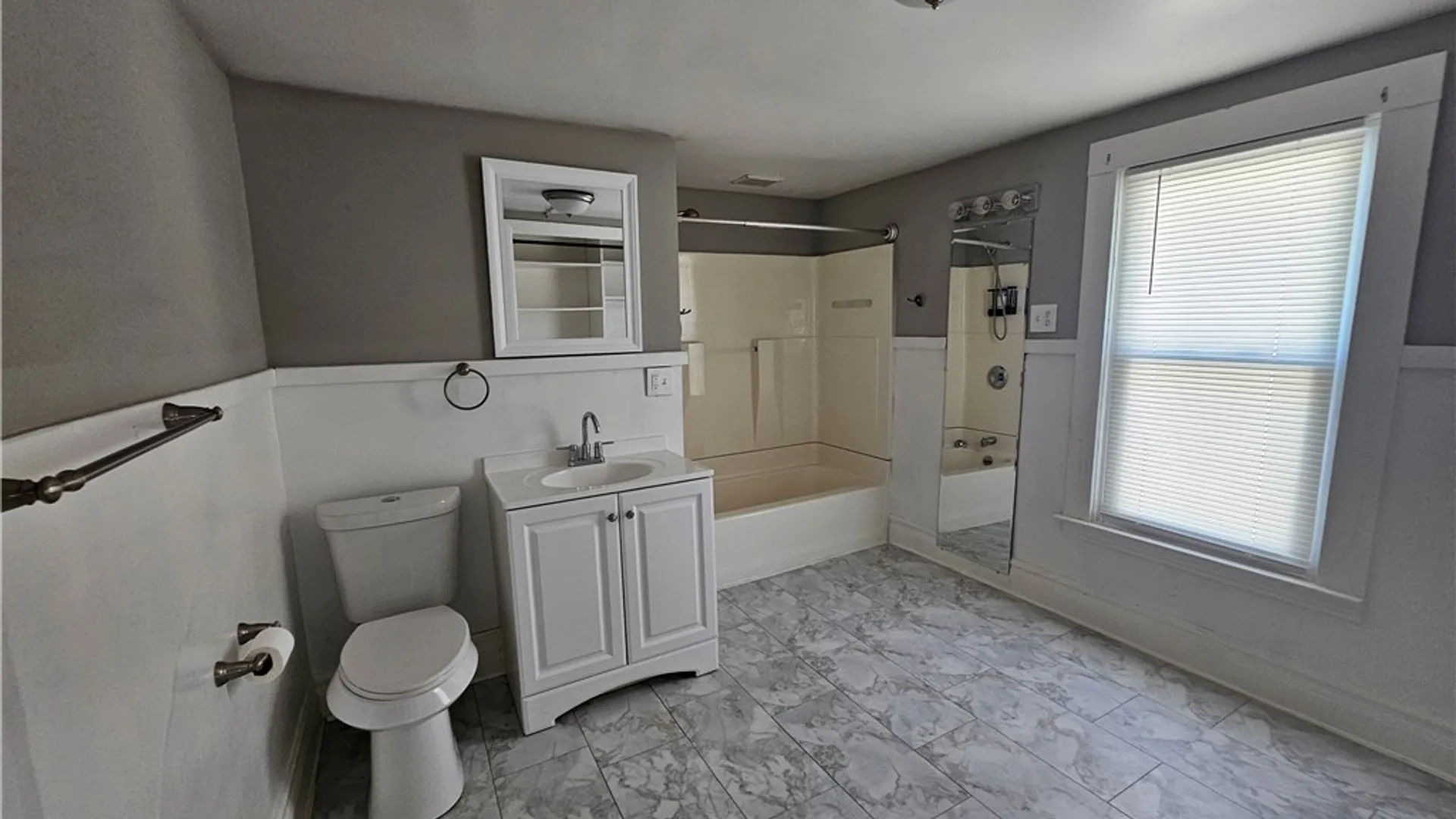 Property at 129 Pearl Street, Batavia City, NY 14020 20