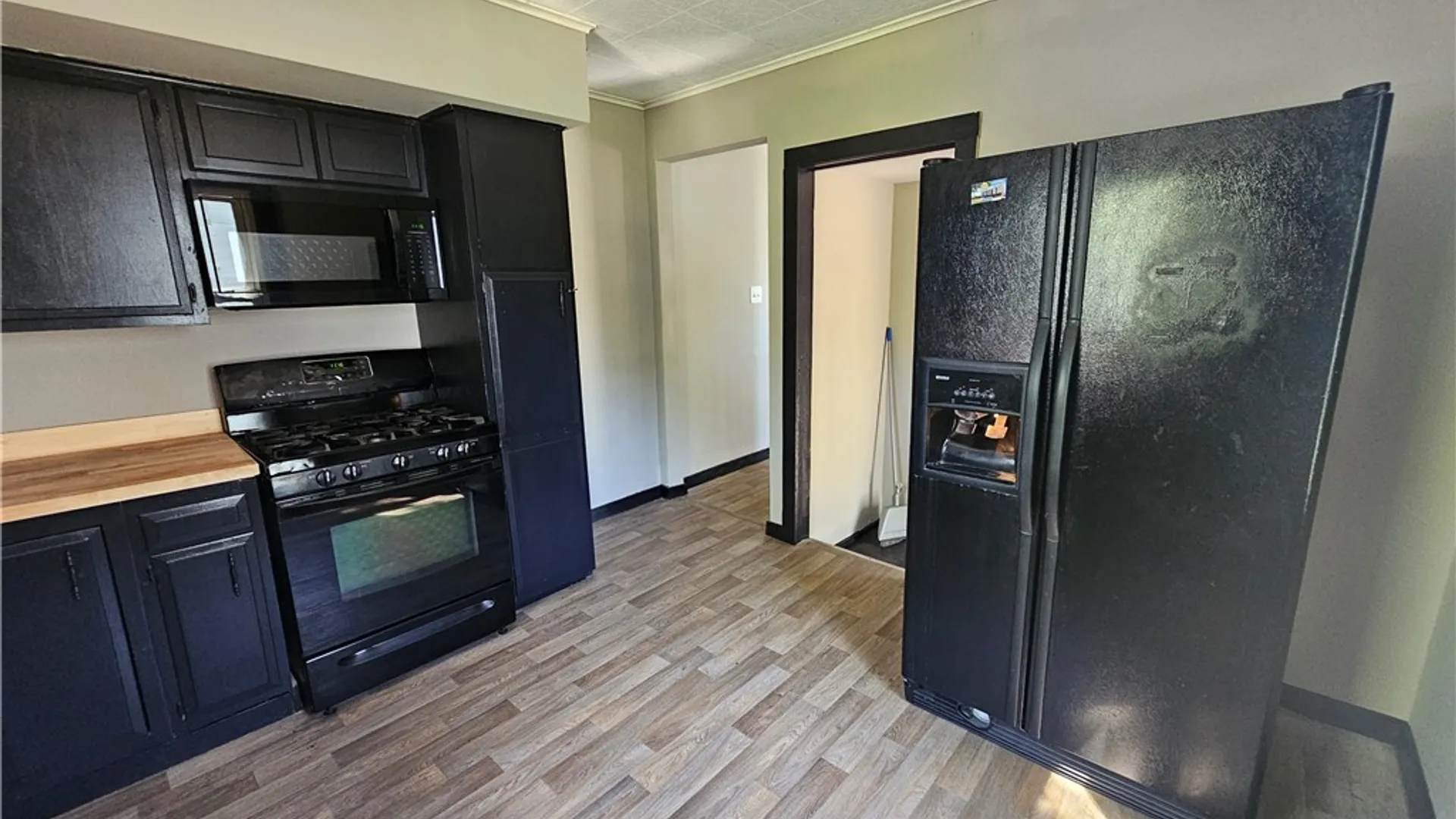 Property at 129 Pearl Street, Batavia City, NY 14020 8