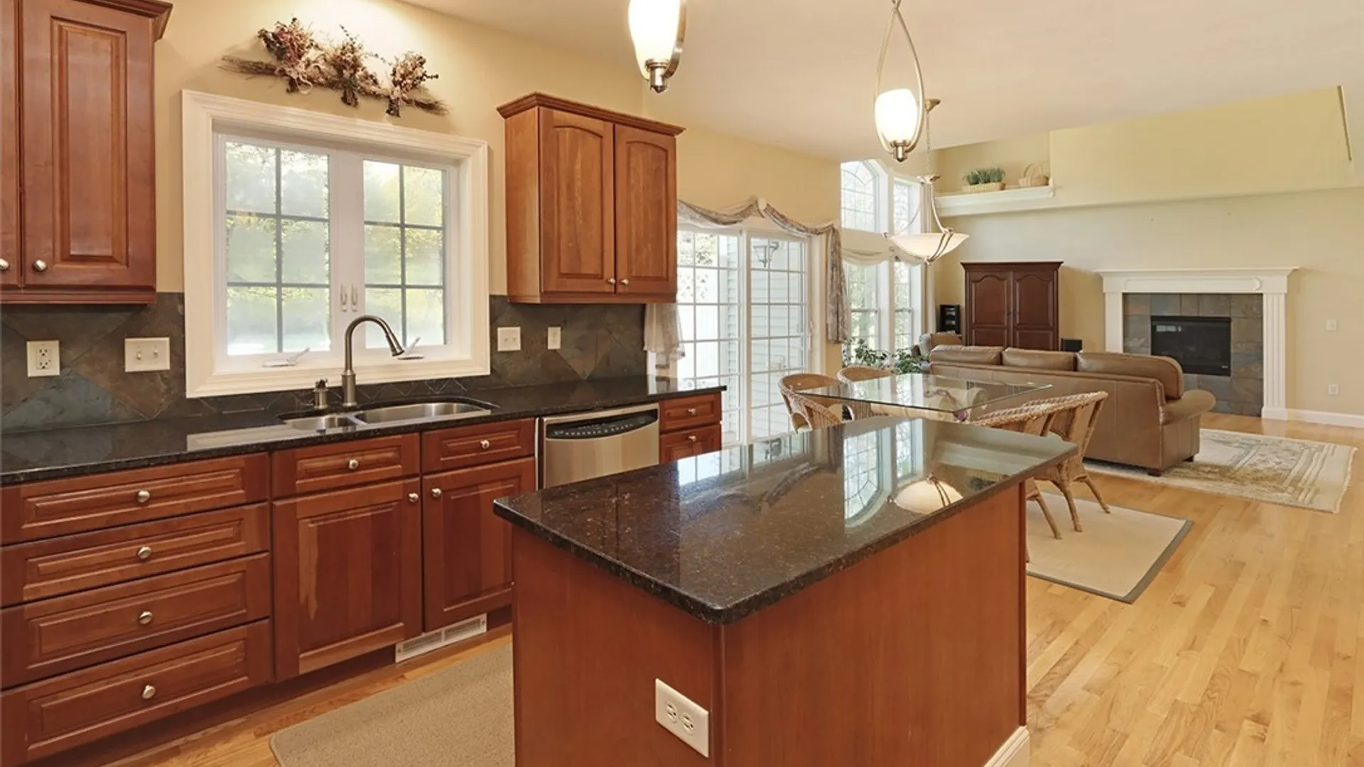Property at 5031 Yellow Wood Parkway, DeWitt, NY 13078 14