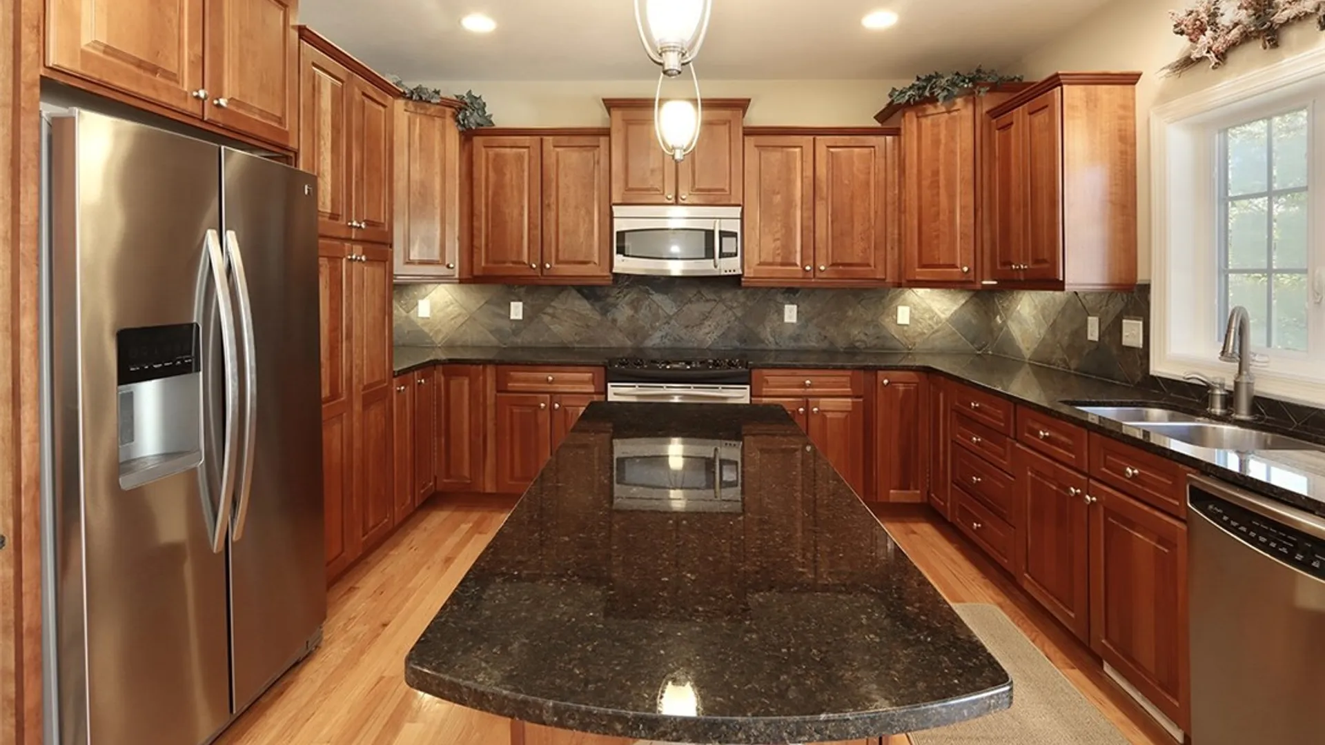 Property at 5031 Yellow Wood Parkway, DeWitt, NY 13078 15