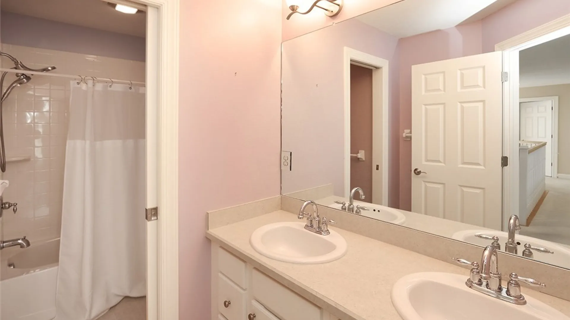 Property at 5031 Yellow Wood Parkway, DeWitt, NY 13078 37