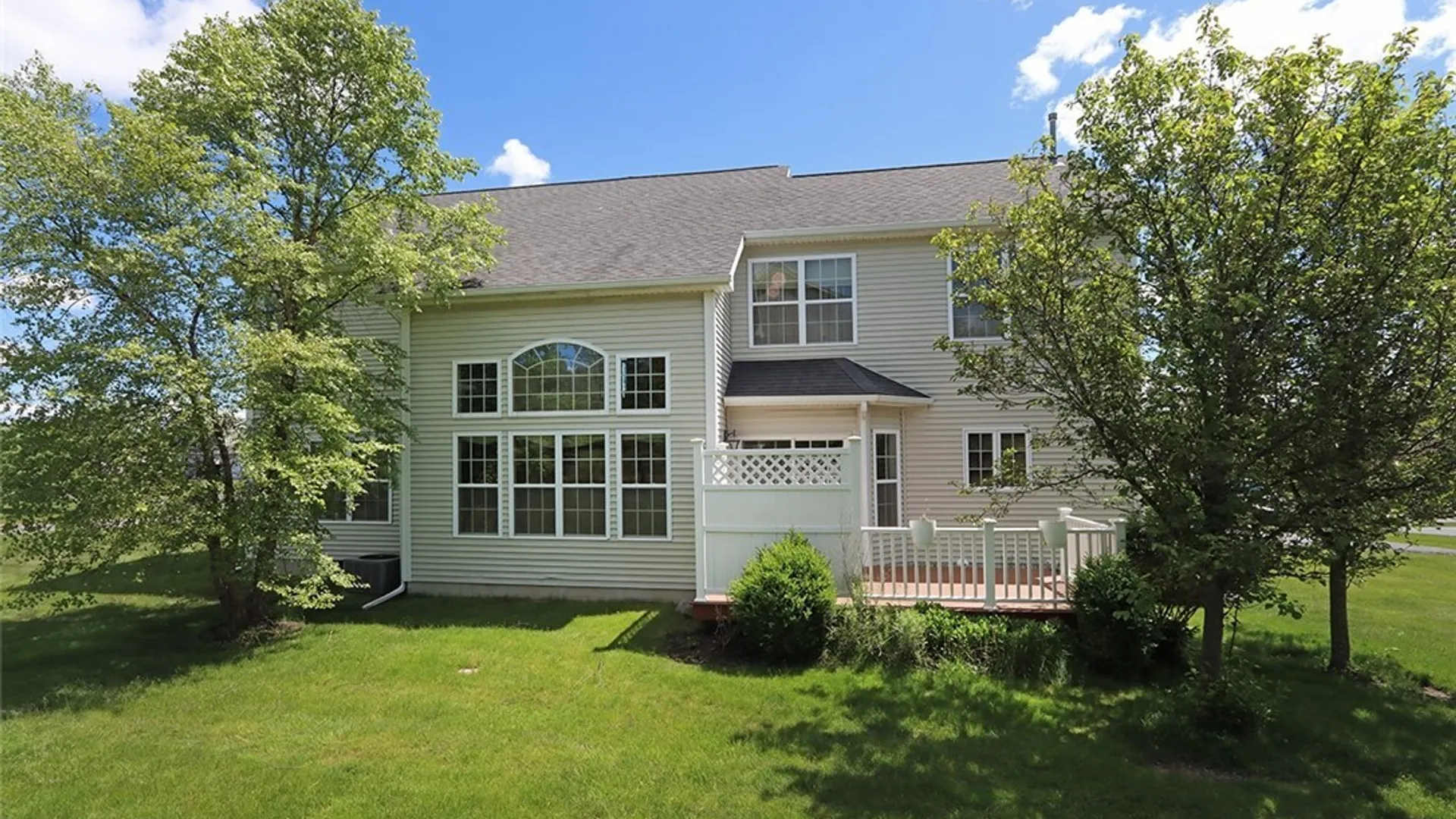 Property at 5031 Yellow Wood Parkway, DeWitt, NY 13078 46