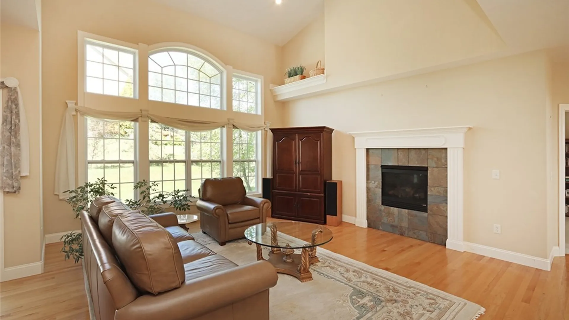 Property at 5031 Yellow Wood Parkway, DeWitt, NY 13078 6