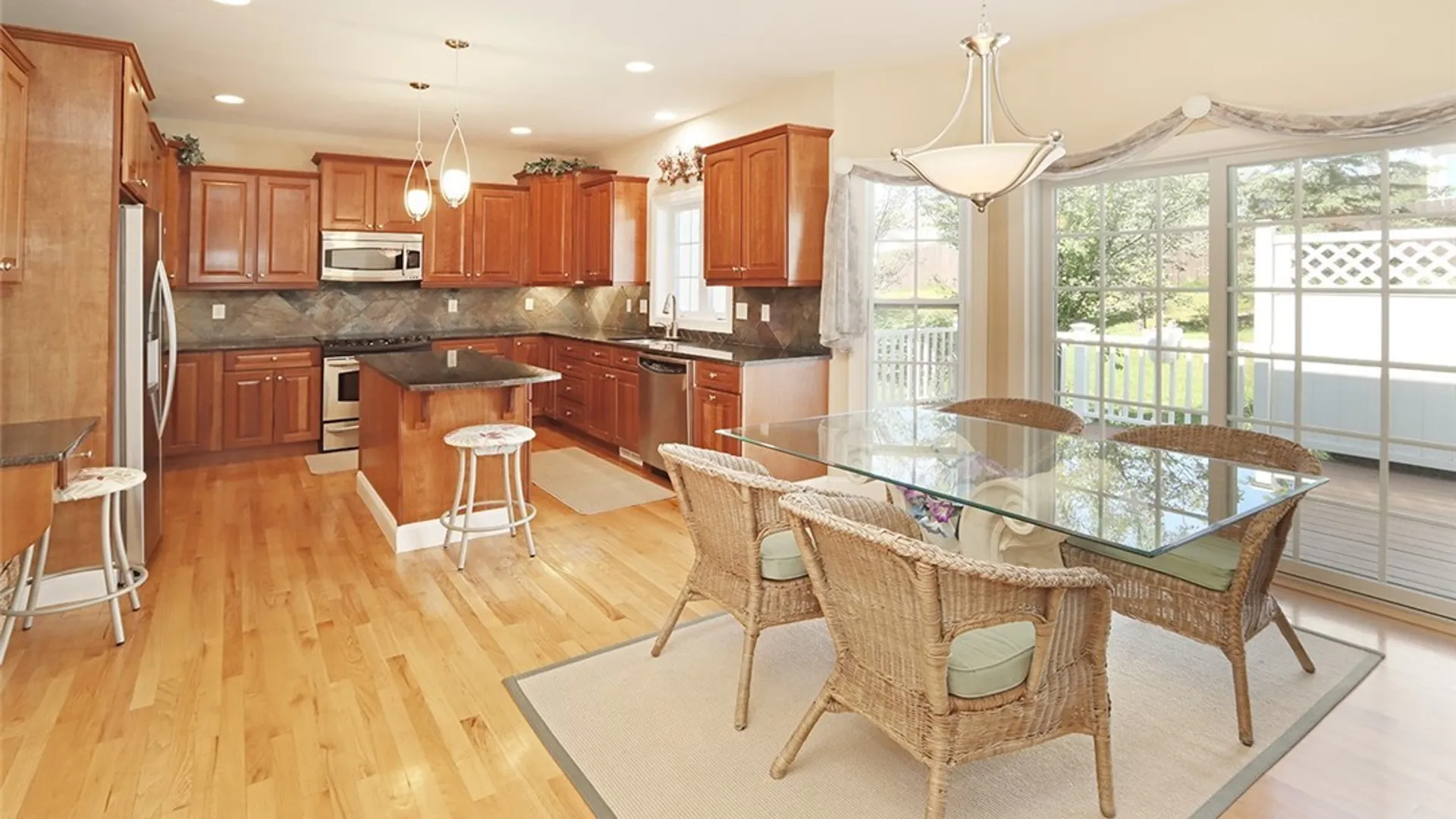 Property at 5031 Yellow Wood Parkway, DeWitt, NY 13078 9