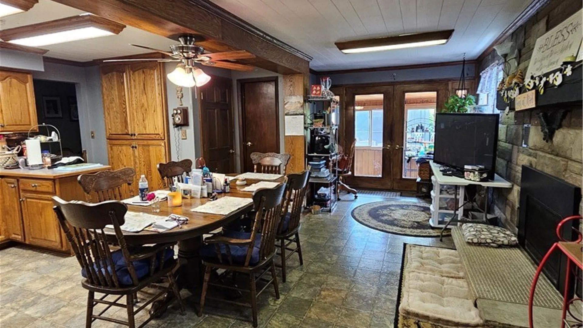 Property at 5791 Elmhurst Road, Hamburg, NY 14085 12